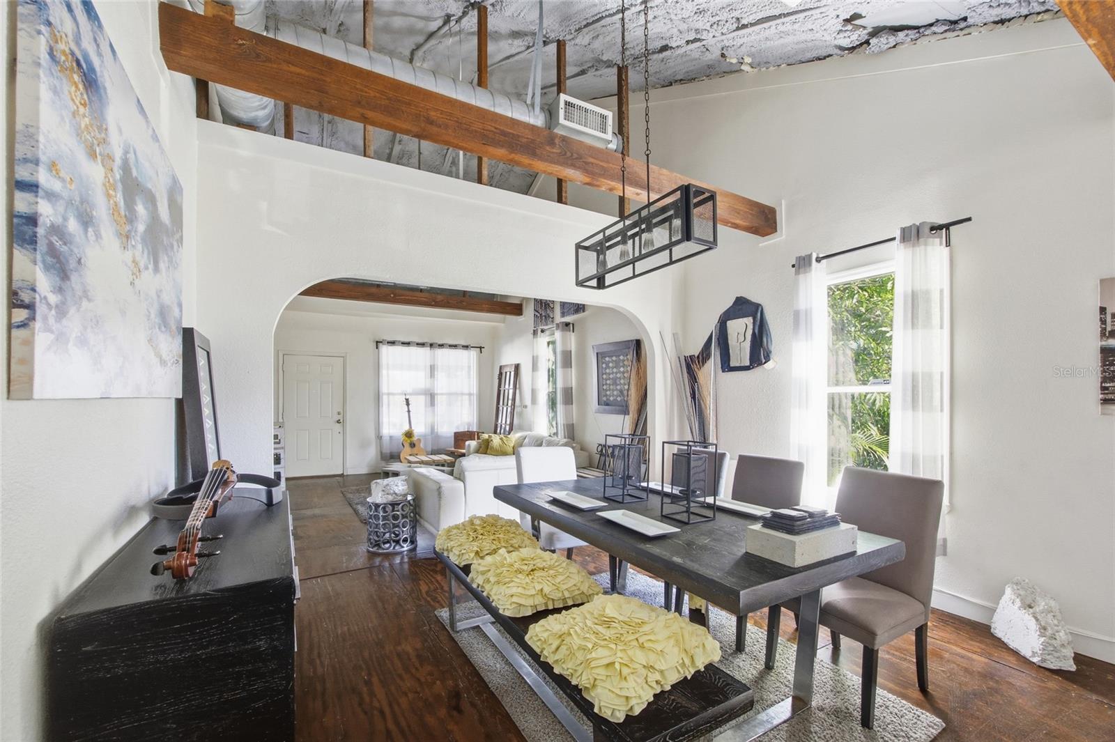 Image 12 of 46 For 515 Floribraska Avenue