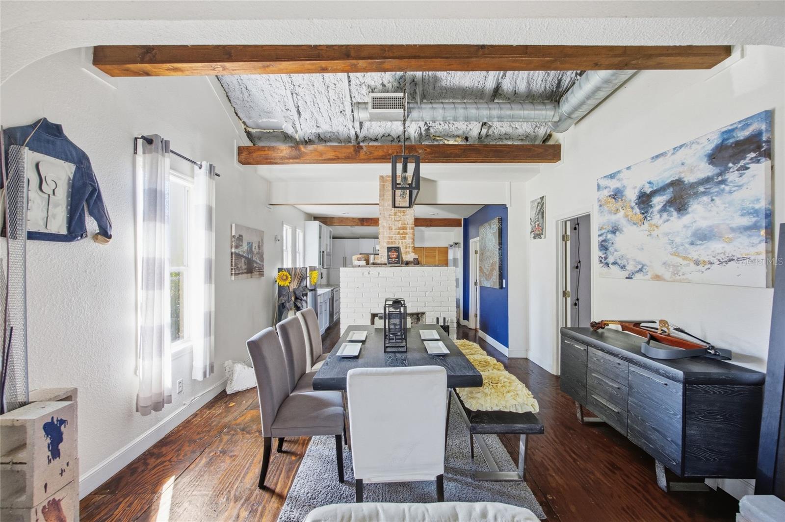 Image 14 of 46 For 515 Floribraska Avenue