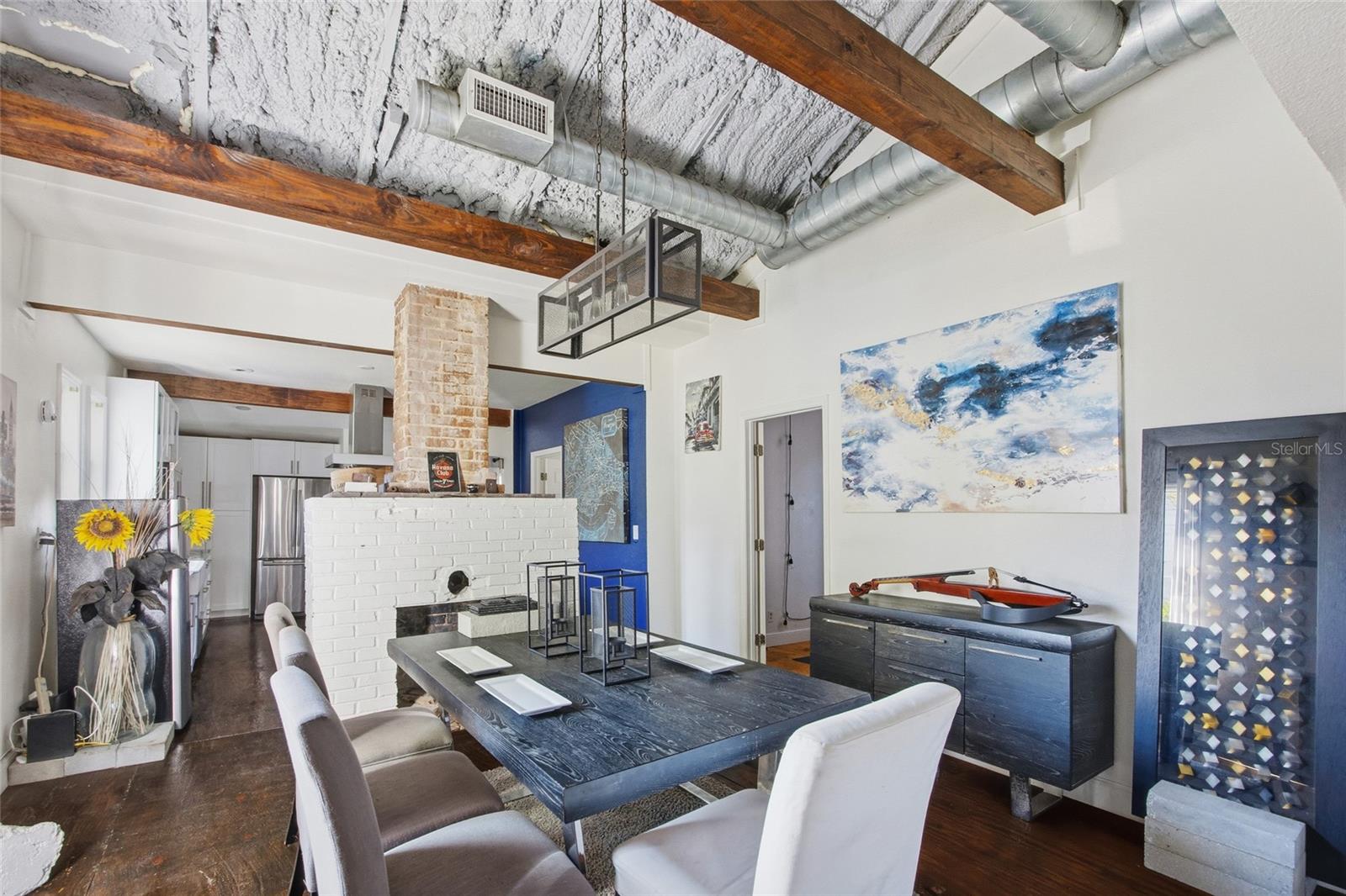 Image 16 of 46 For 515 Floribraska Avenue