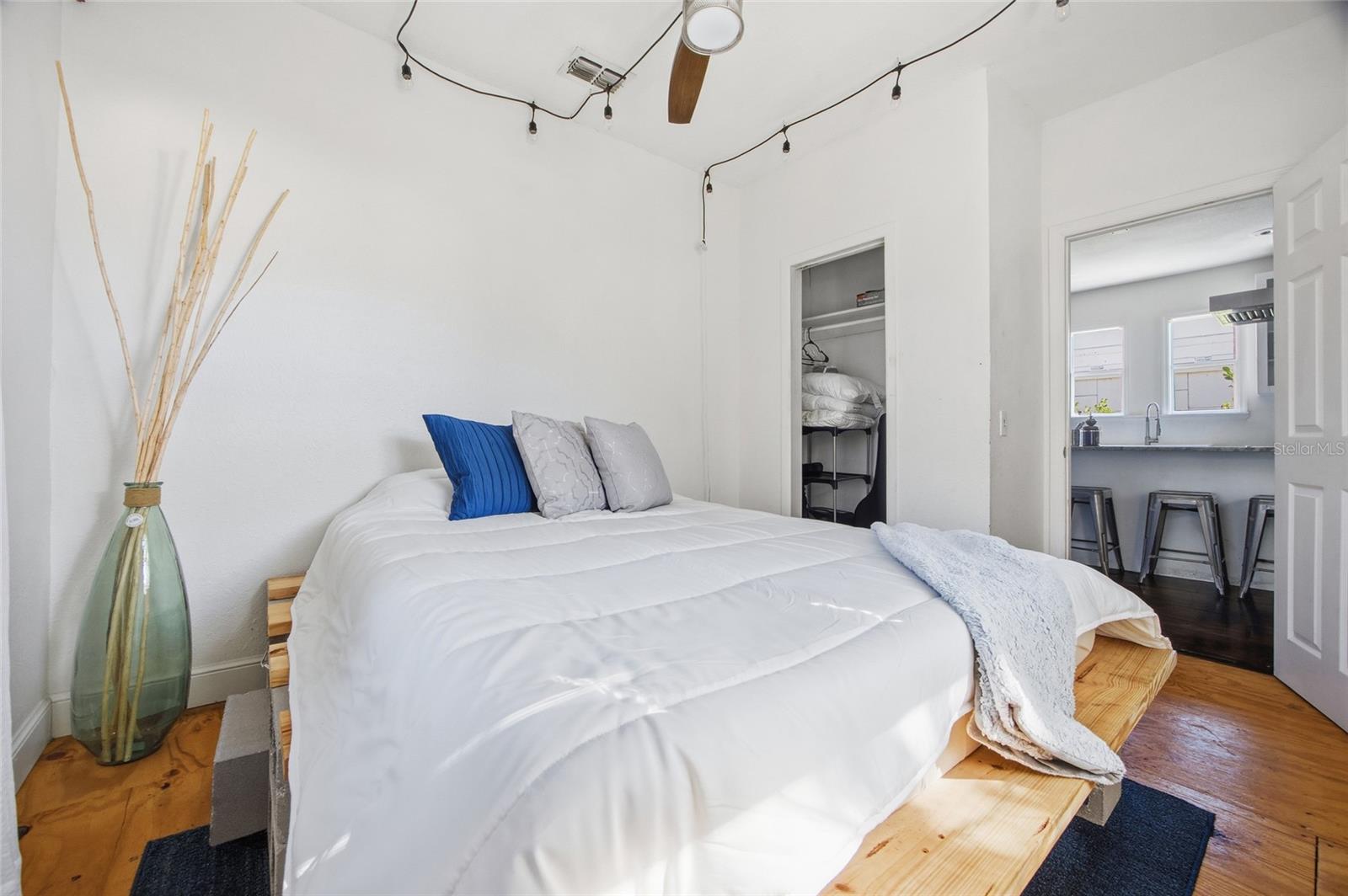 Image 24 of 46 For 515 Floribraska Avenue