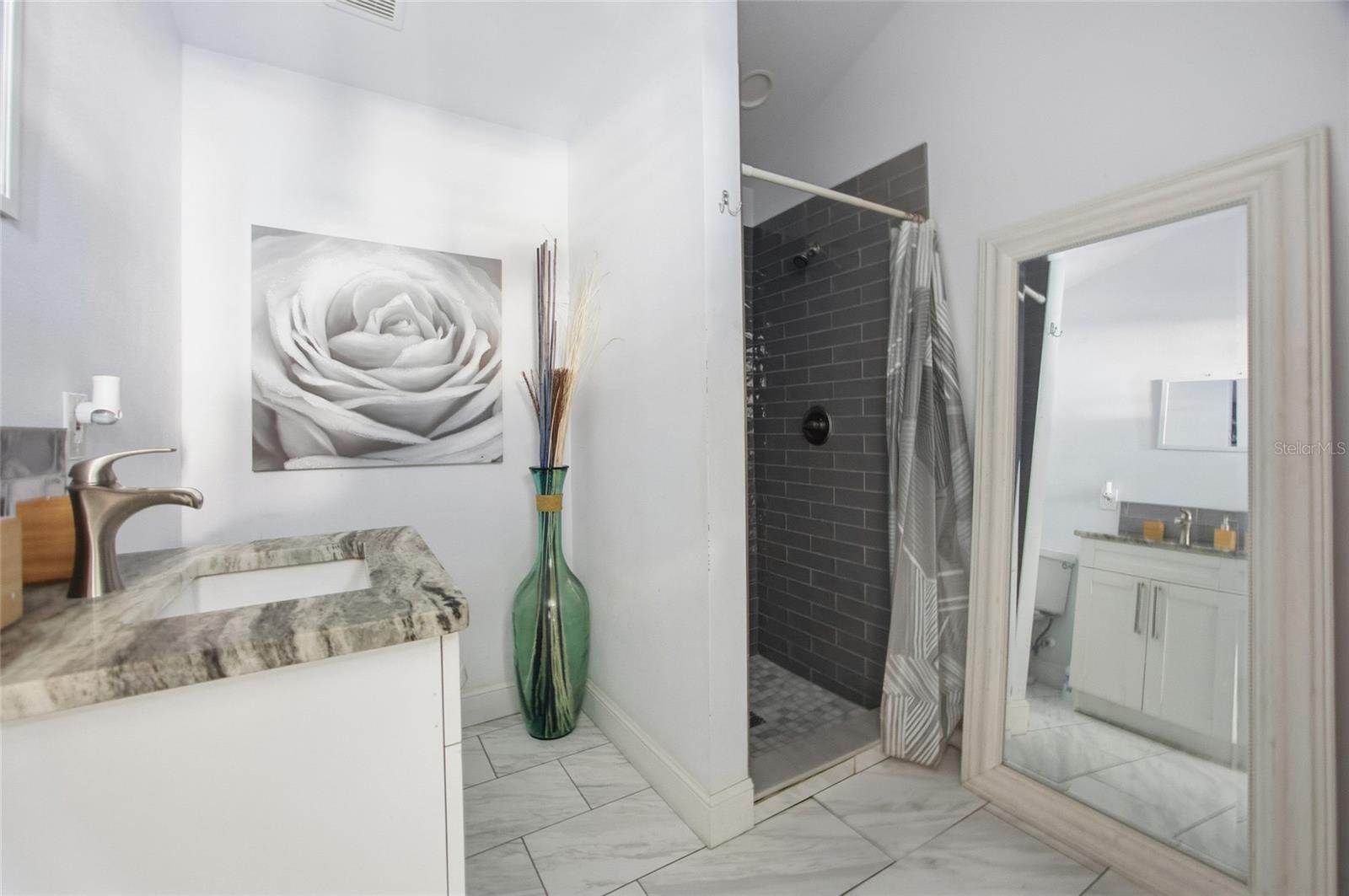 Image 43 of 46 For 515 Floribraska Avenue