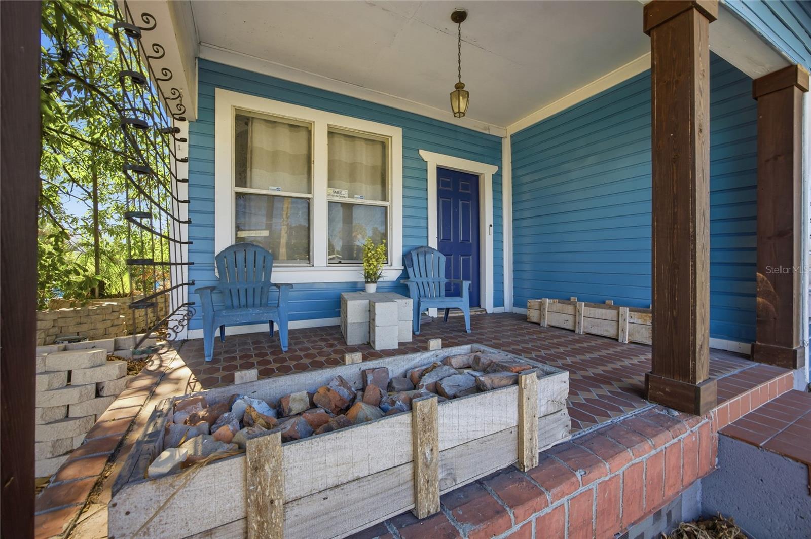 Image 5 of 46 For 515 Floribraska Avenue