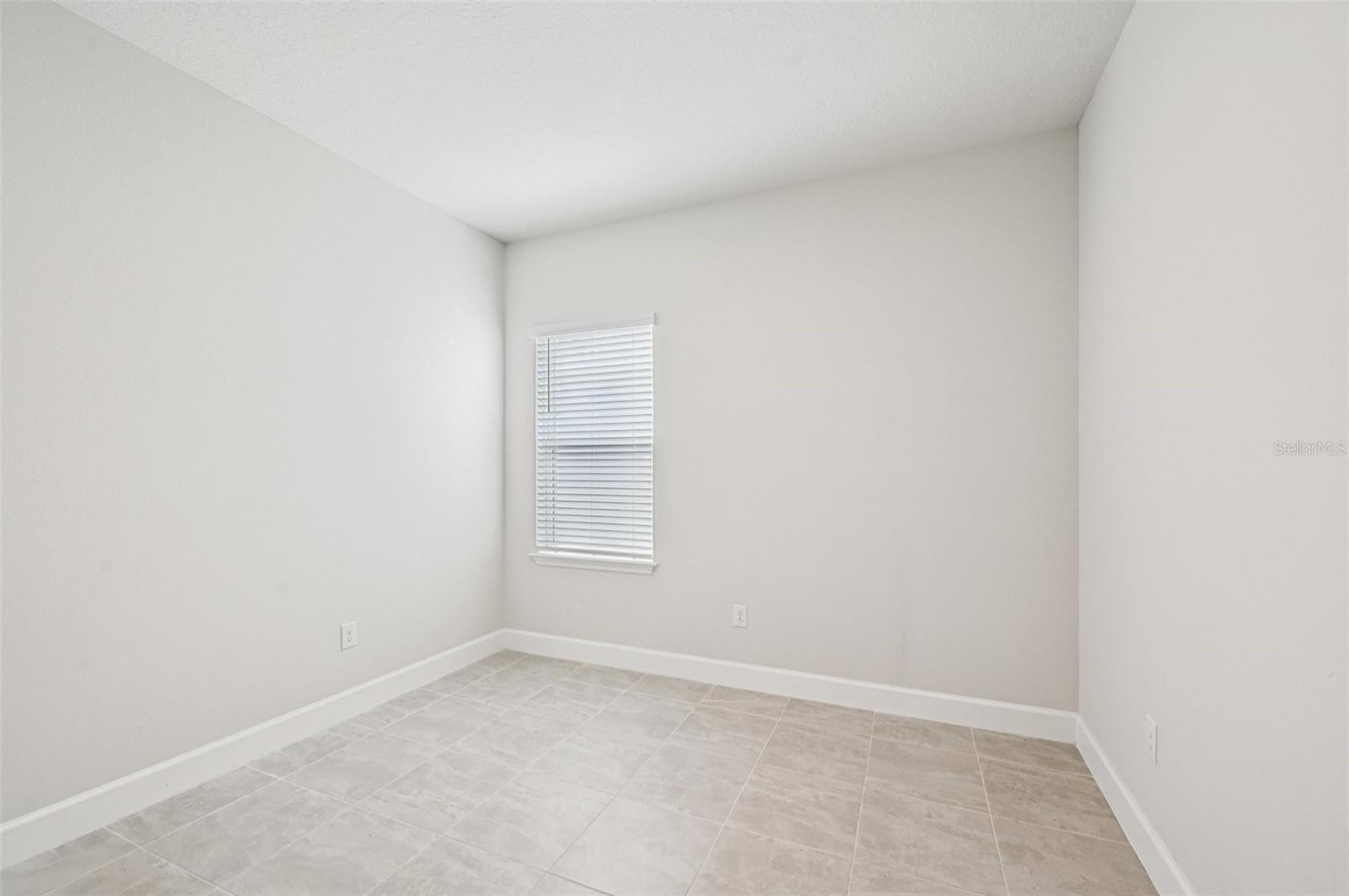 Image 24 of 34 For 9917 Eventide Trail