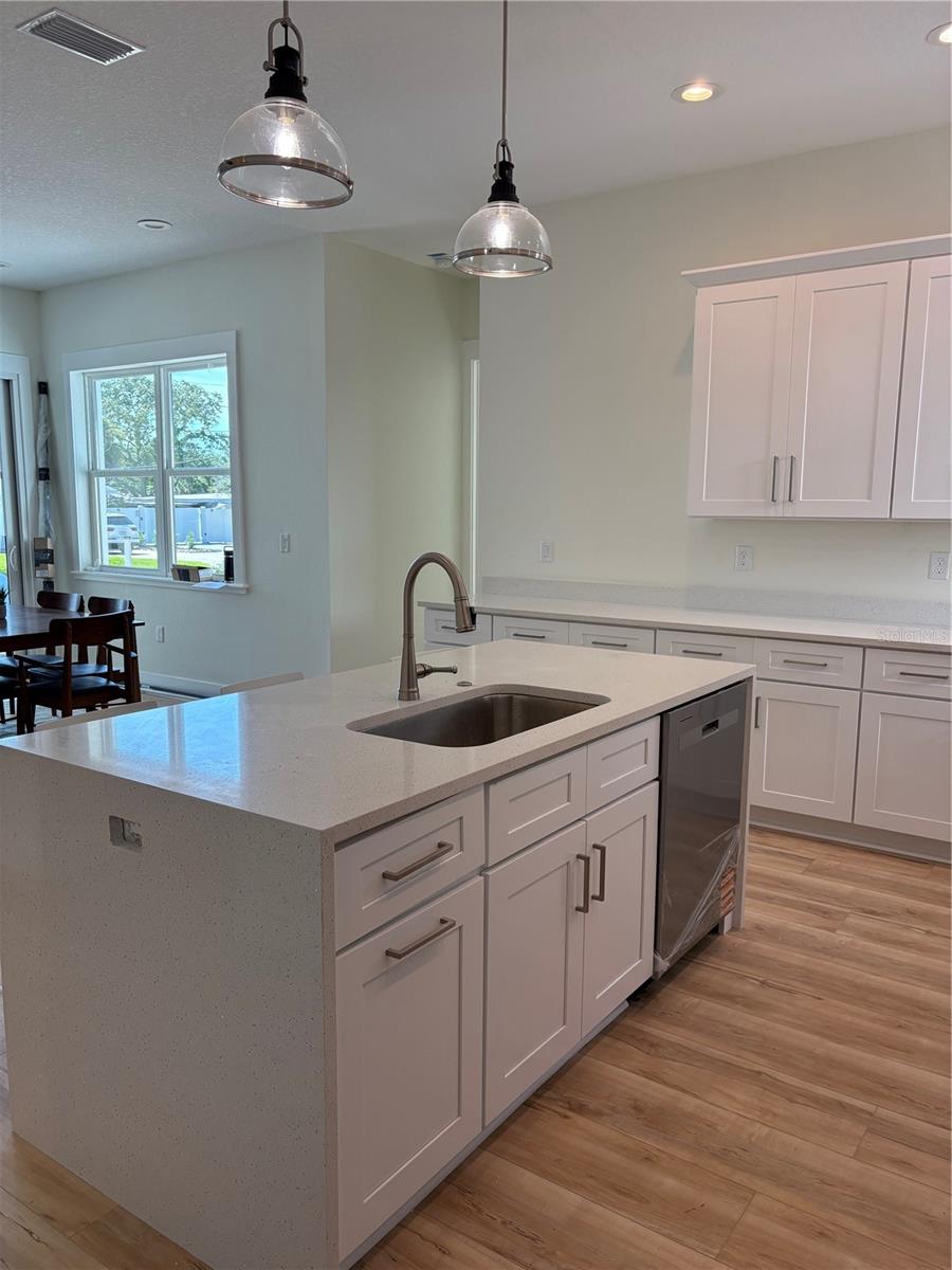 Image 17 of 31 For 14733 Sunset Drive