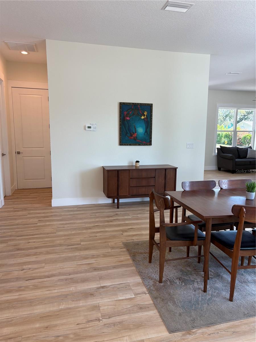 Image 9 of 31 For 14733 Sunset Drive