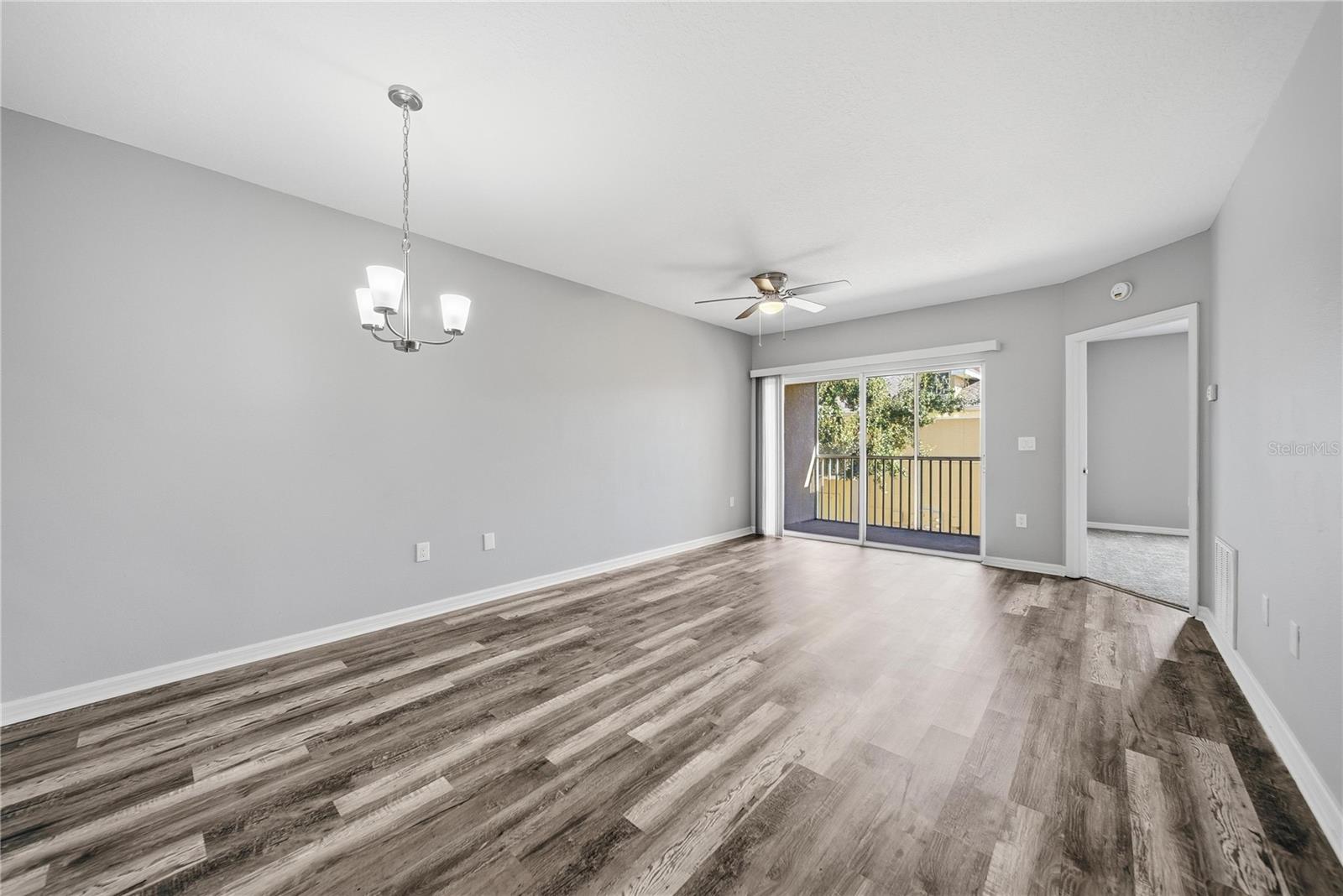 Image 5 of 22 For 6436 Cypressdale Drive 201