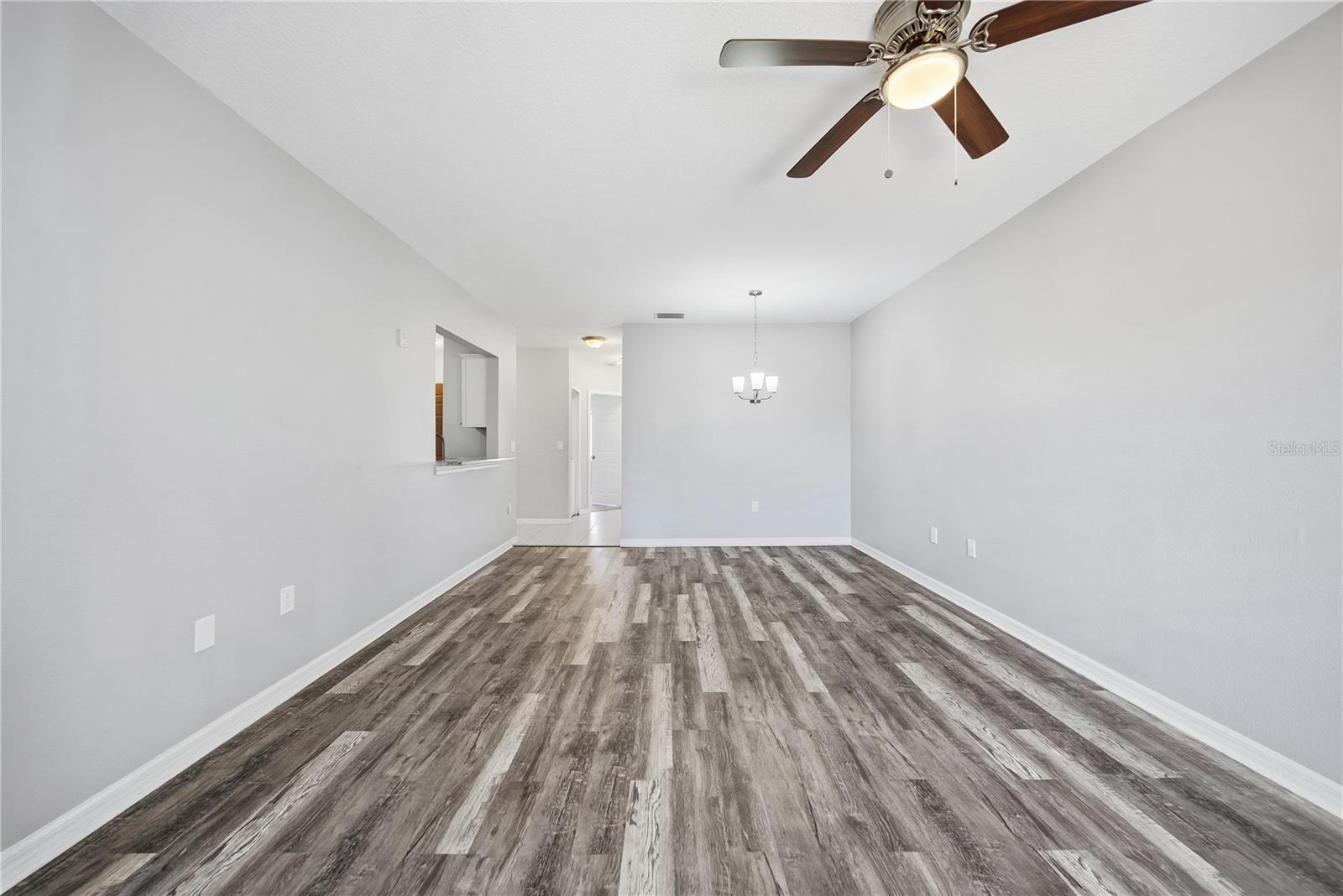 Image 7 of 22 For 6436 Cypressdale Drive 201