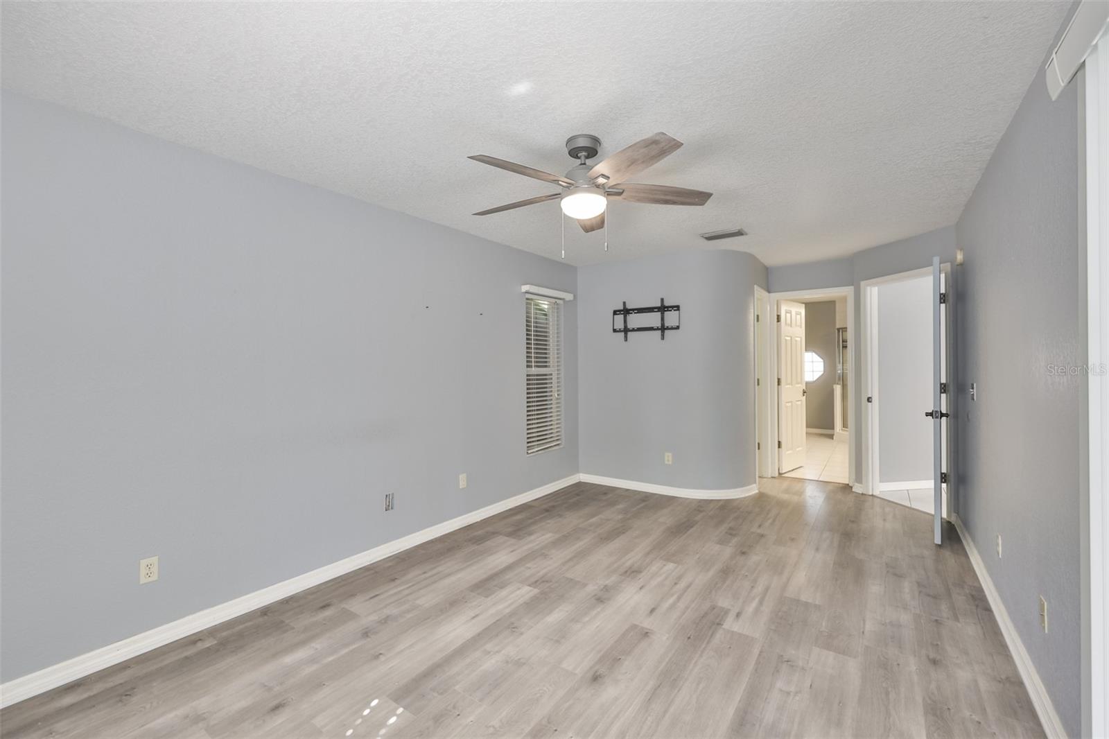 Image 18 of 34 For 10331 Ashley Oaks Drive