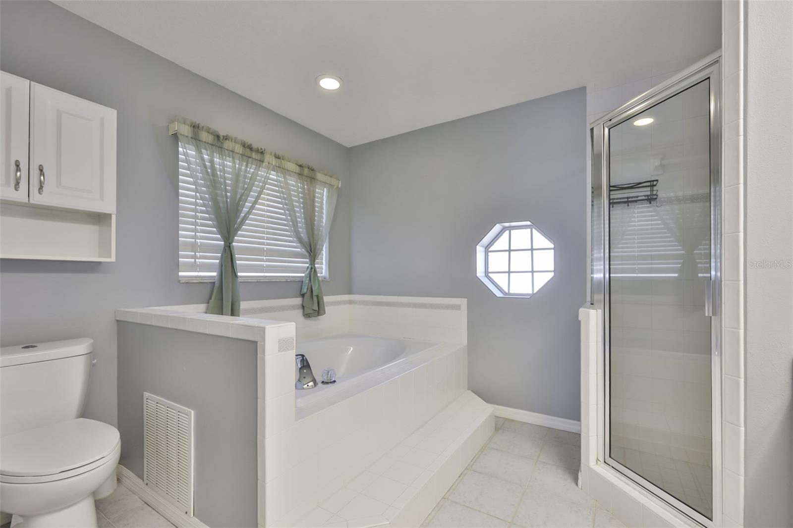 Image 20 of 34 For 10331 Ashley Oaks Drive