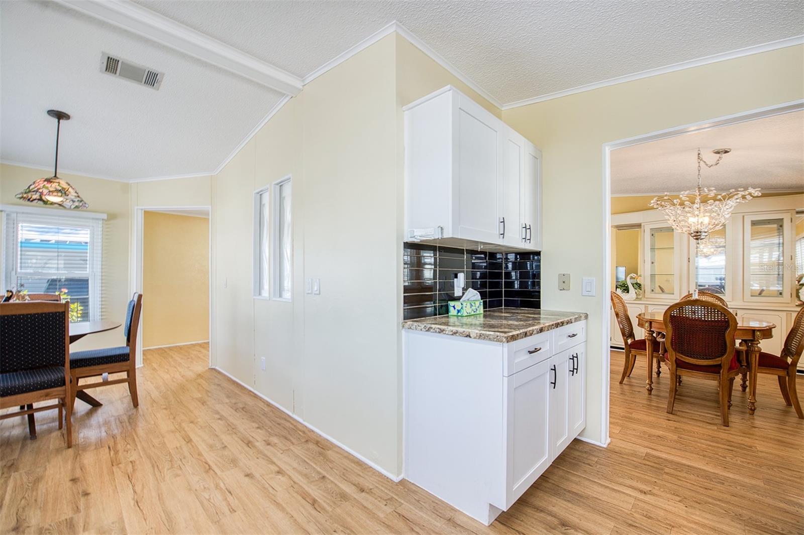 Image 14 of 49 For 72 Pelican Drive E