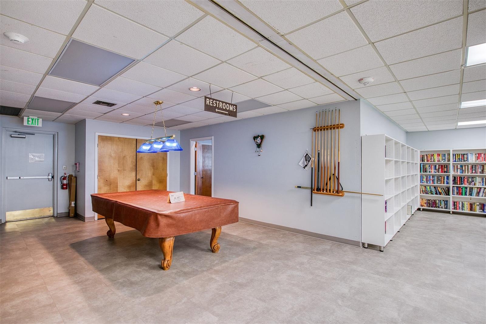 Image 43 of 49 For 72 Pelican Drive E