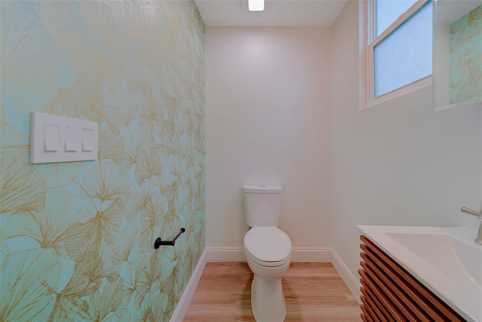 Image 29 of 86 For 1829 27th Avenue N