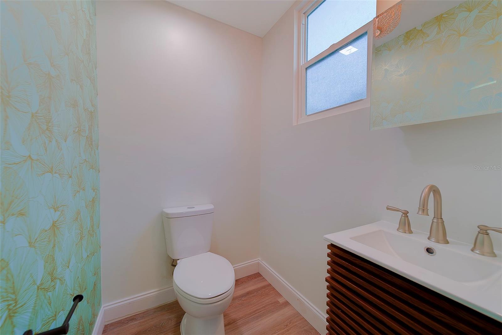 Image 30 of 86 For 1829 27th Avenue N