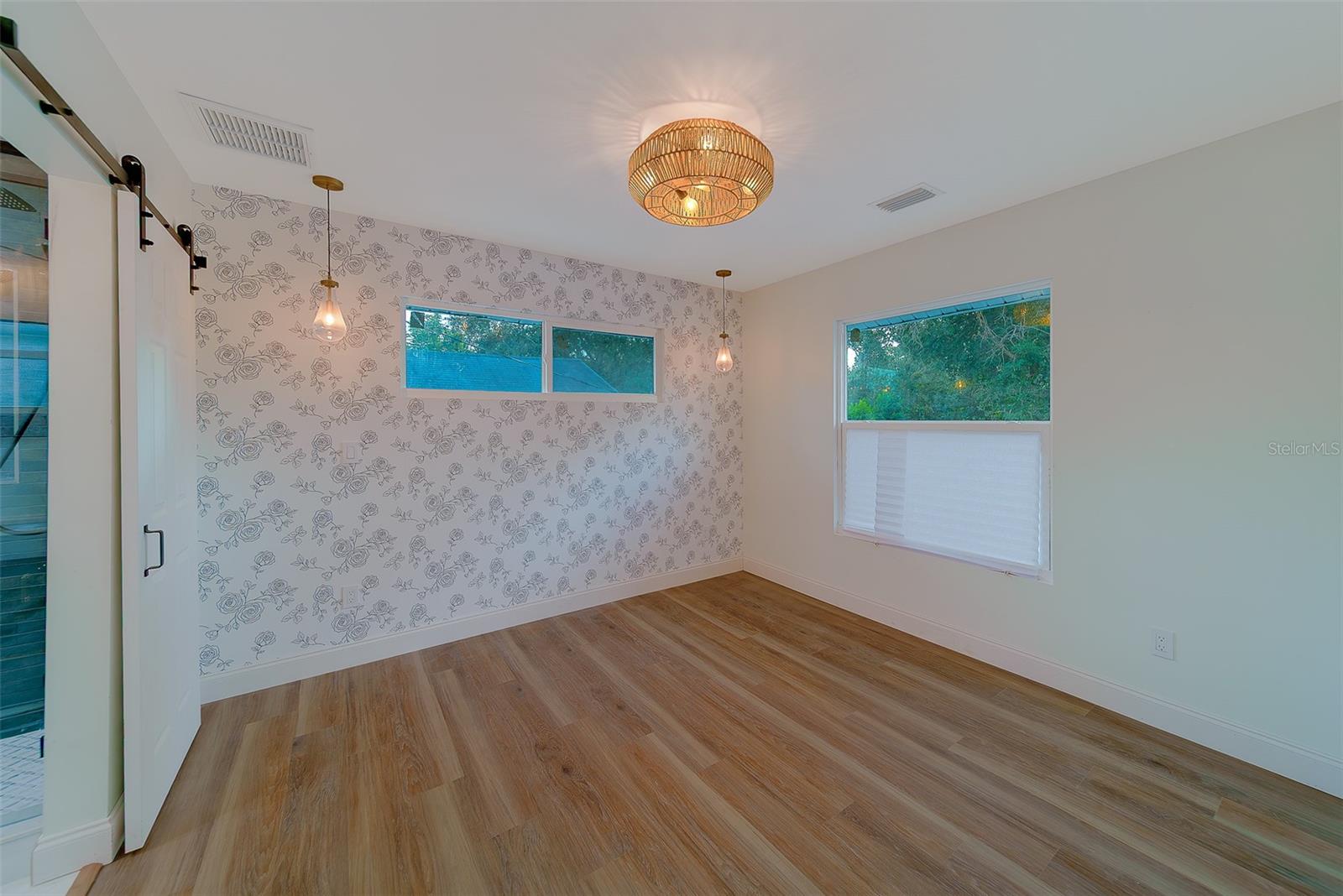 Image 31 of 86 For 1829 27th Avenue N