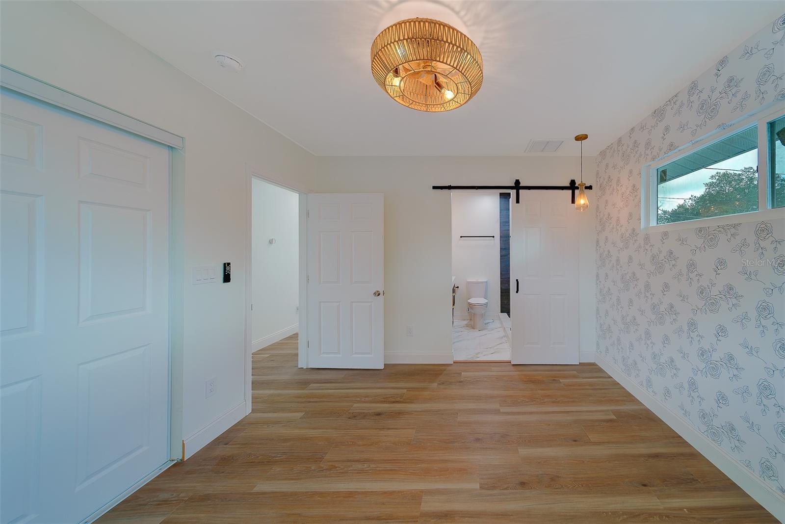 Image 33 of 86 For 1829 27th Avenue N