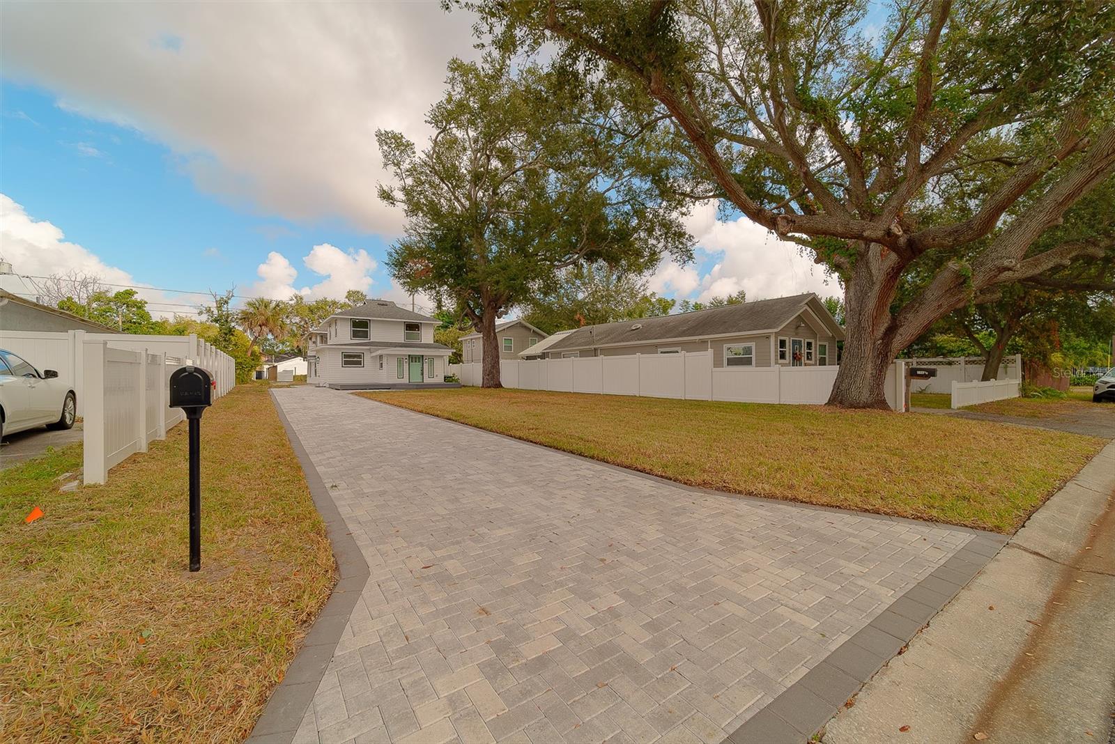 Image 48 of 86 For 1829 27th Avenue N