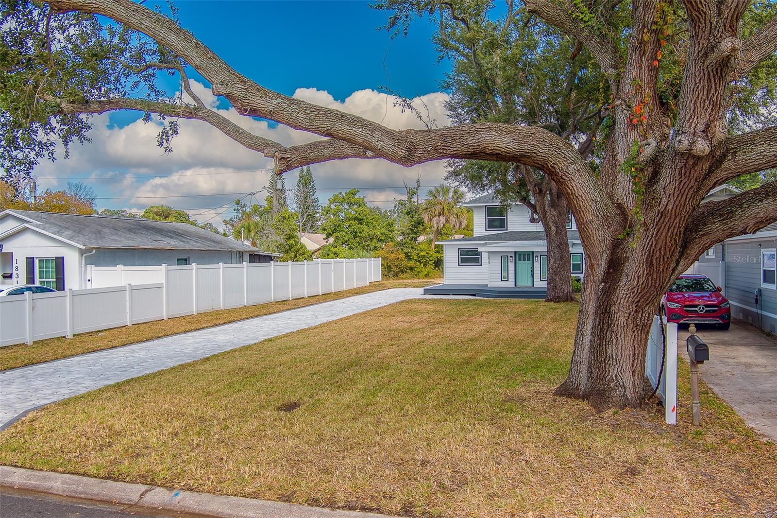 Image 53 of 86 For 1829 27th Avenue N