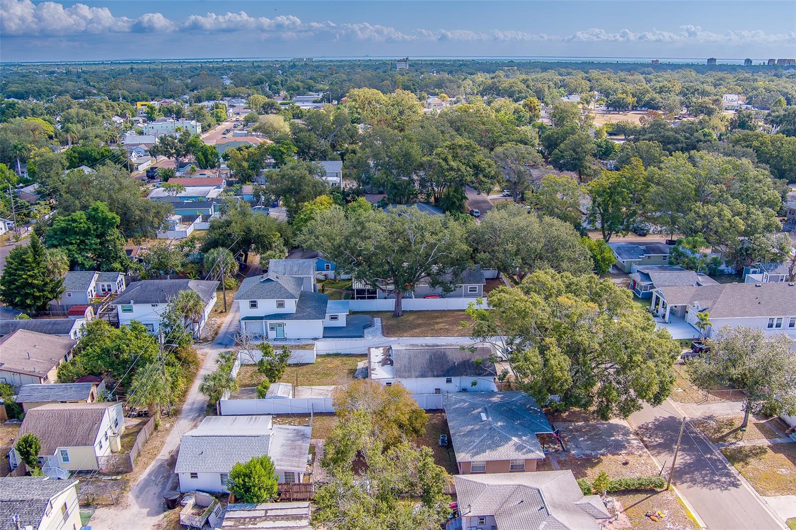 Image 61 of 86 For 1829 27th Avenue N