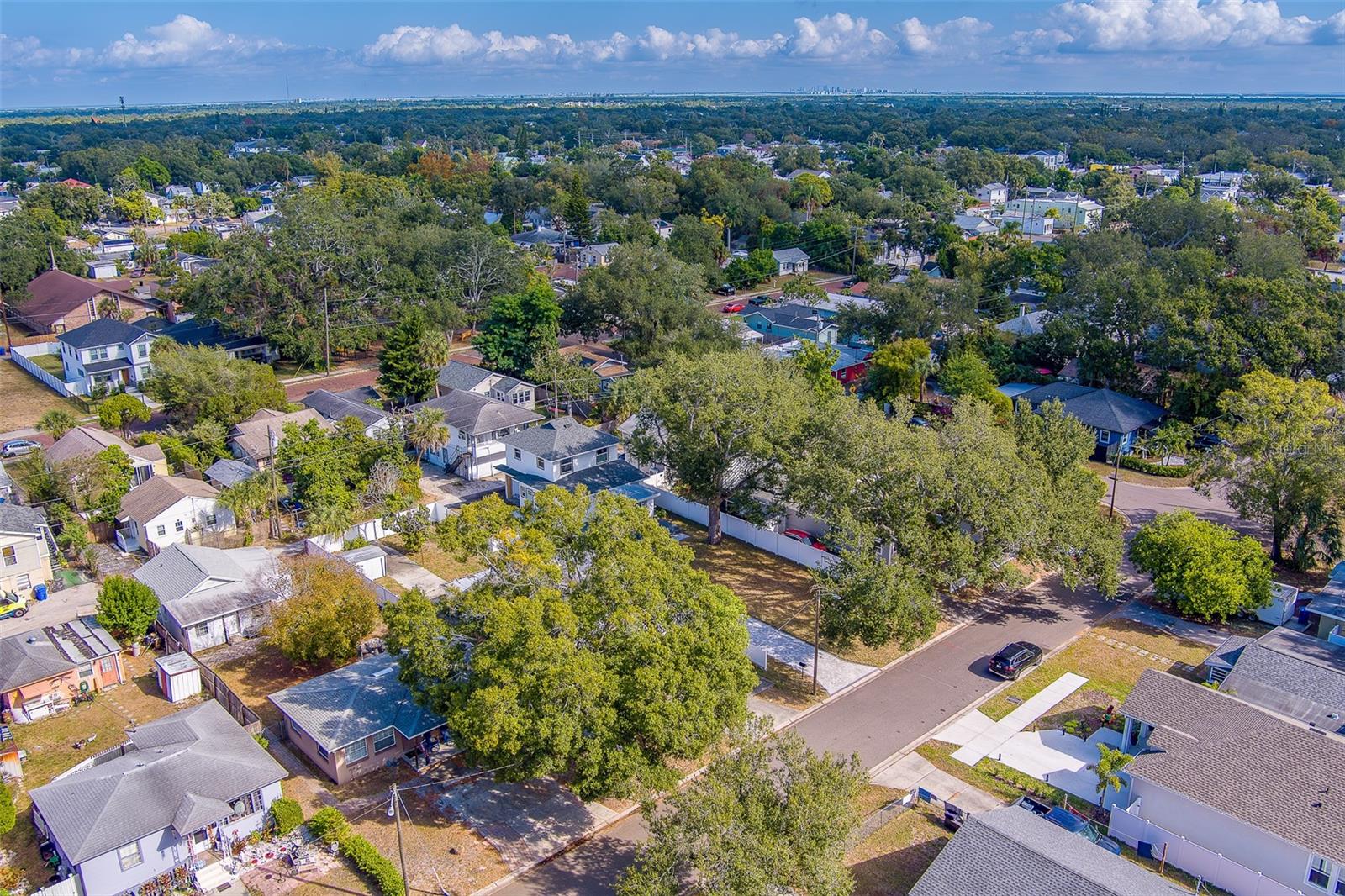 Image 62 of 86 For 1829 27th Avenue N