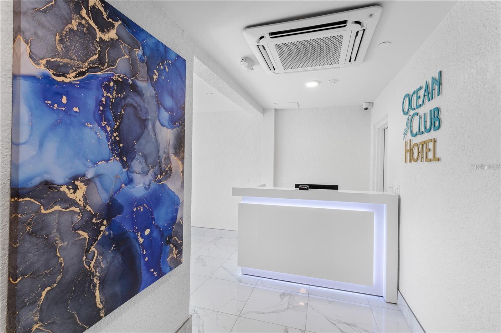 Listing photo id 25 for 11500 Gulf Boulevard 313