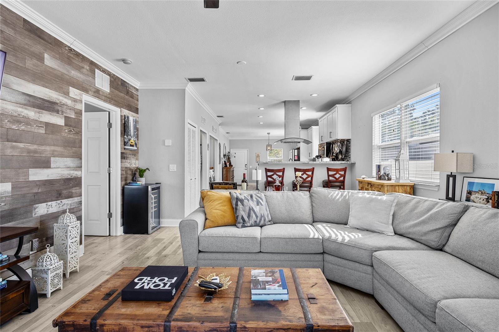 Image 11 of 30 For 3110 15th Street N