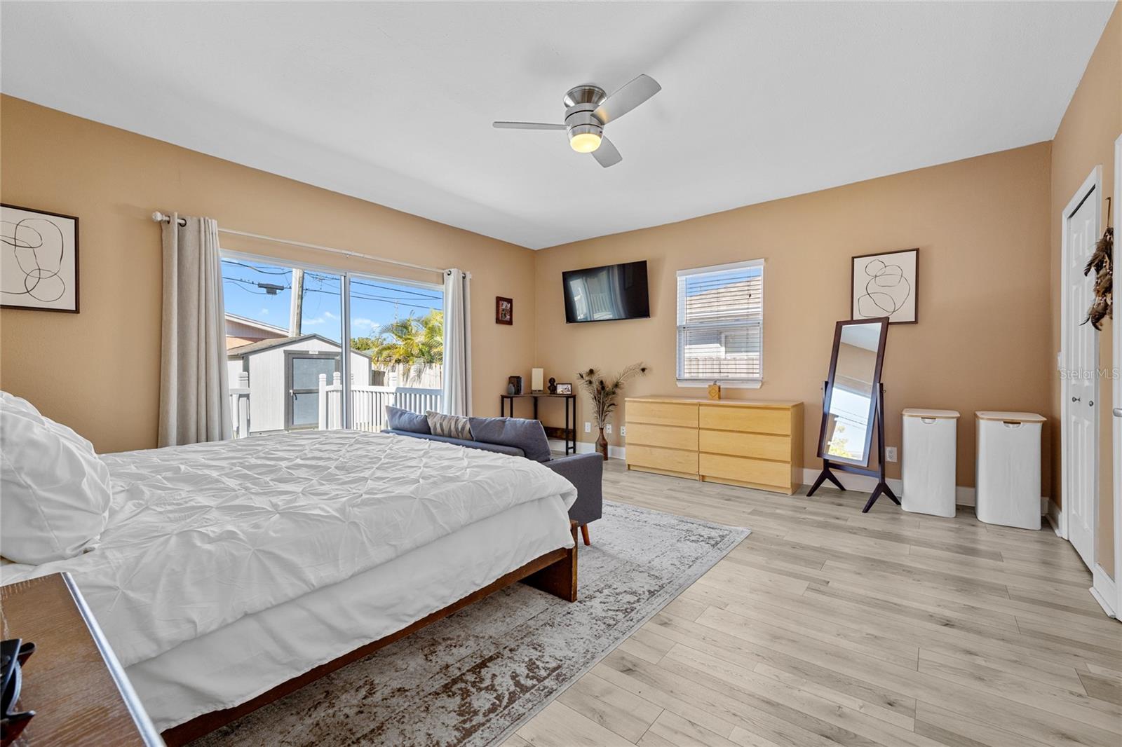 Image 16 of 30 For 3110 15th Street N