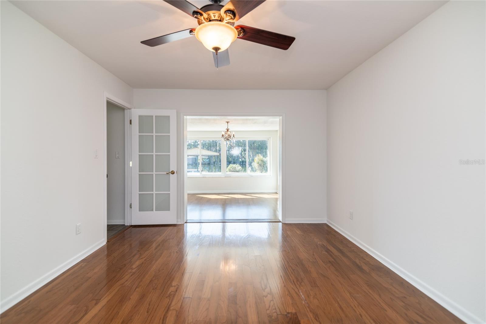 Image 10 of 16 For 2995 Lake Saxon Drive