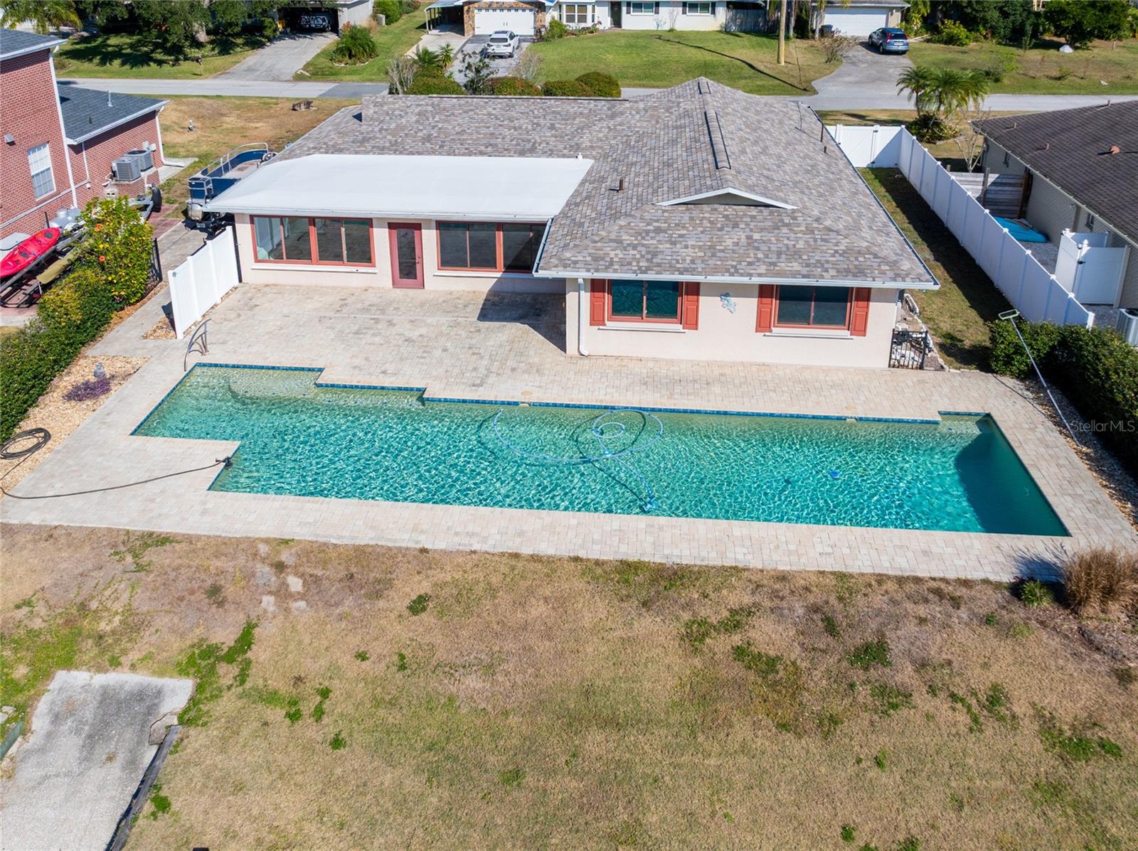 Image 14 of 16 For 2995 Lake Saxon Drive