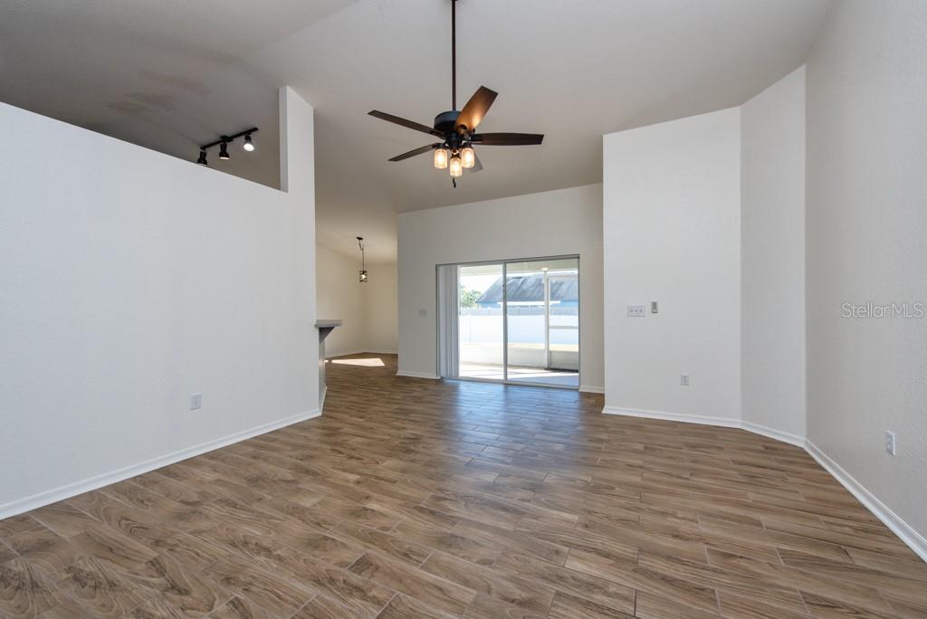 Image 2 of 36 For 5658 Fischer Drive