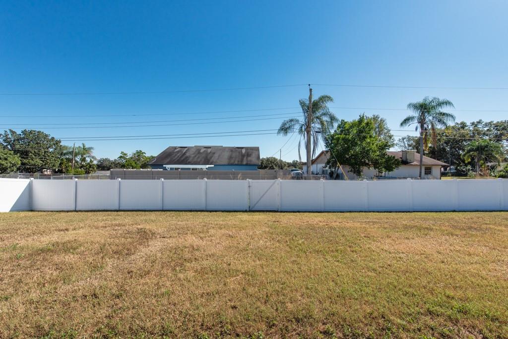 Image 26 of 36 For 5658 Fischer Drive