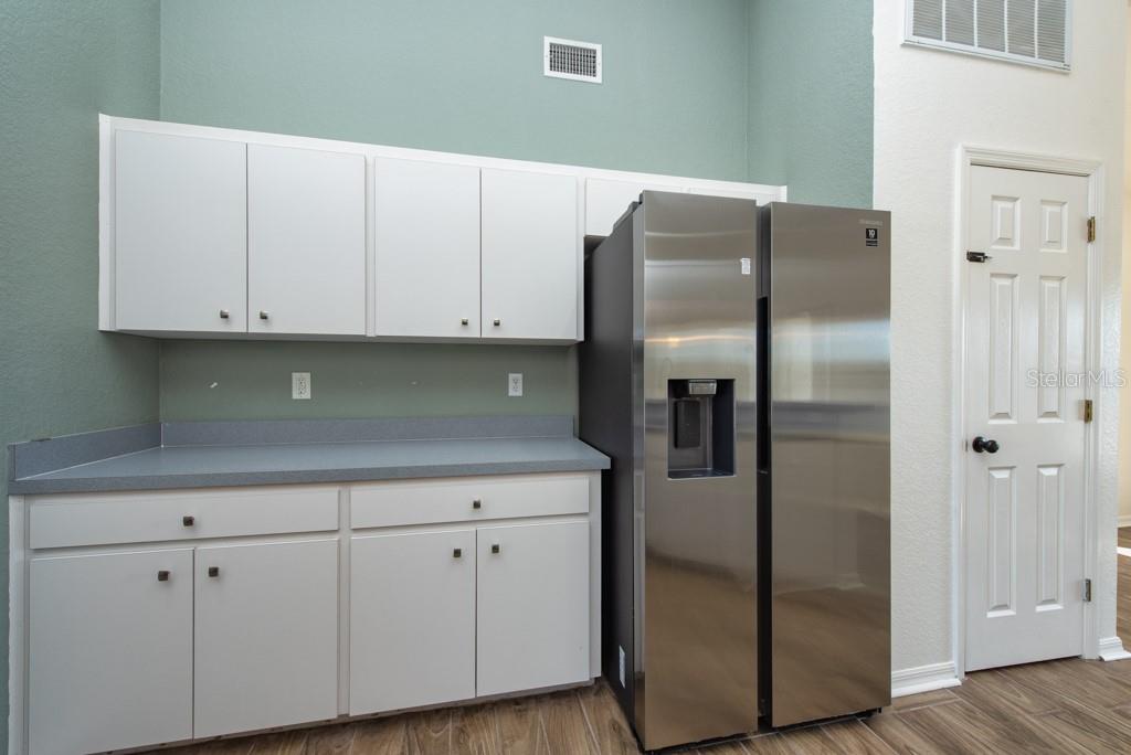 Image 9 of 36 For 5658 Fischer Drive