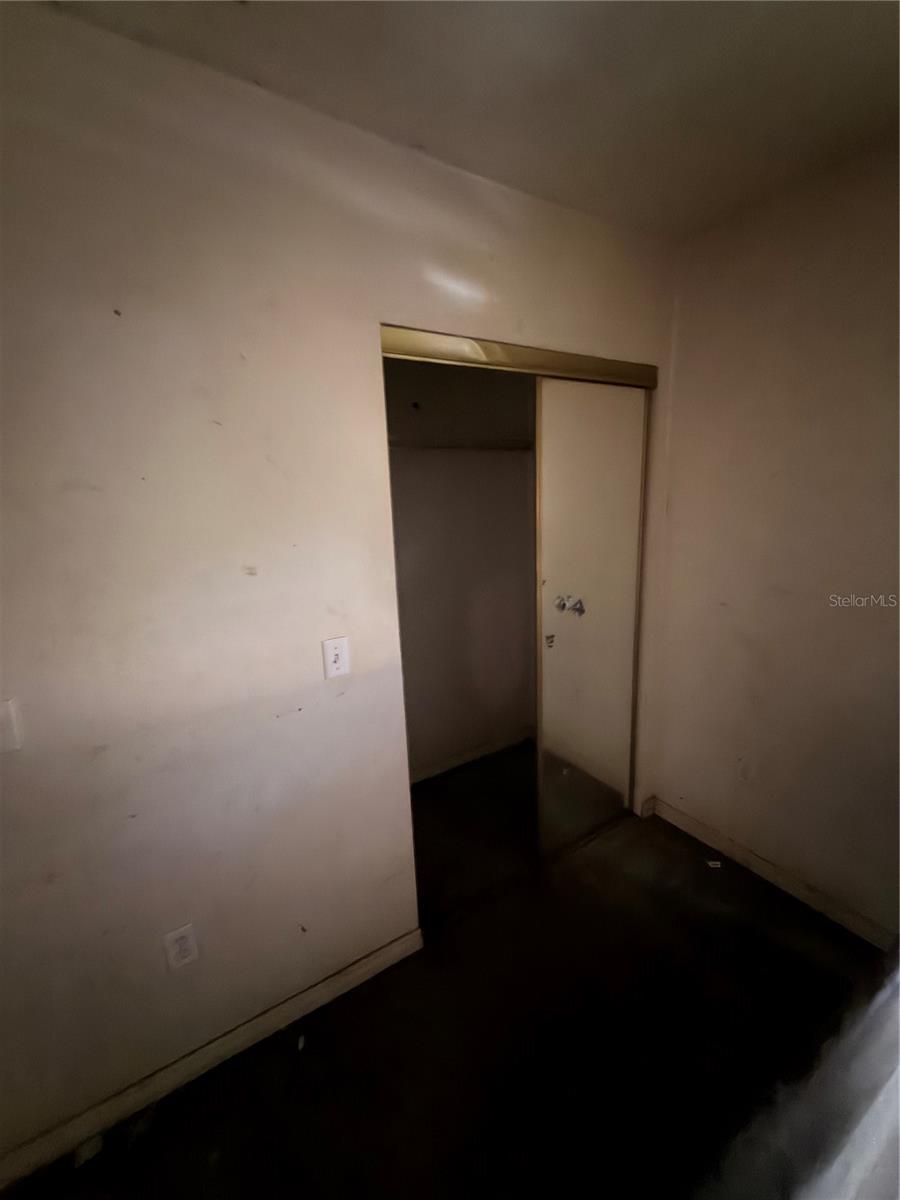 Image 11 of 24 For 1724 Mulberry Drive