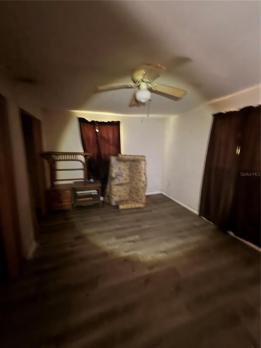 Image 20 of 24 For 1724 Mulberry Drive