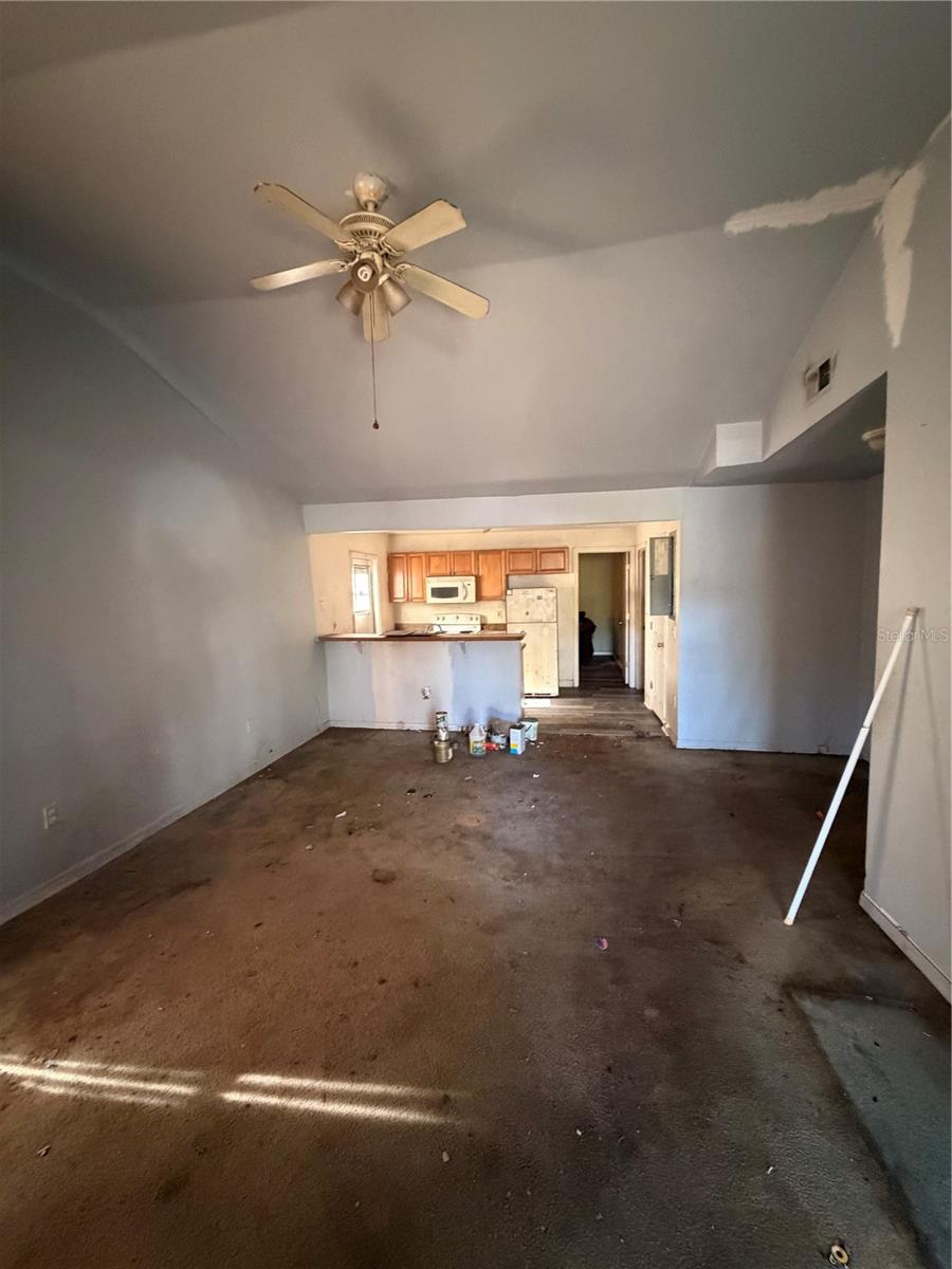 Image 6 of 6 For 1724 Mulberry Drive