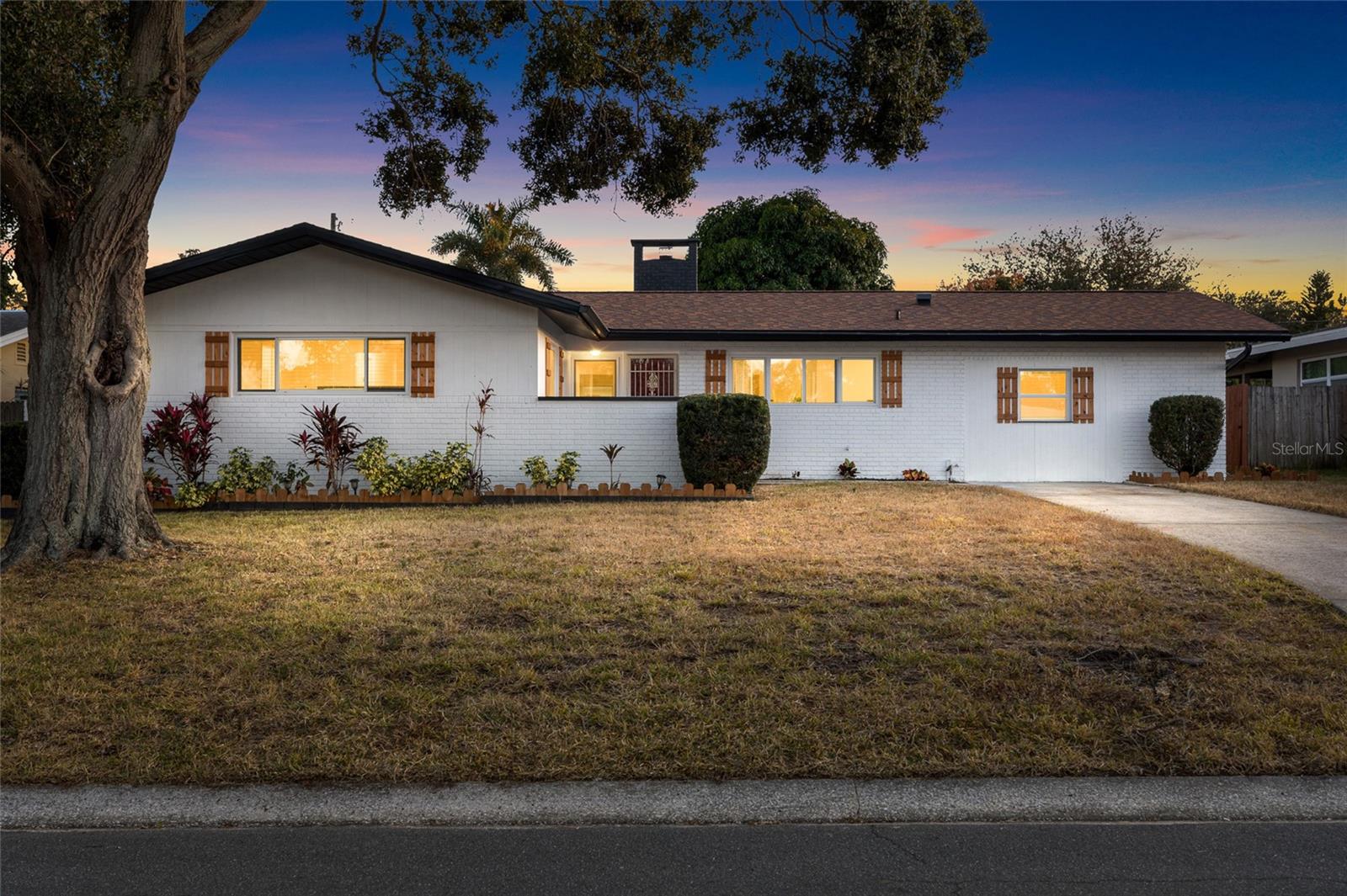 Details for 1711 Patlin Circle, LARGO, FL 33770