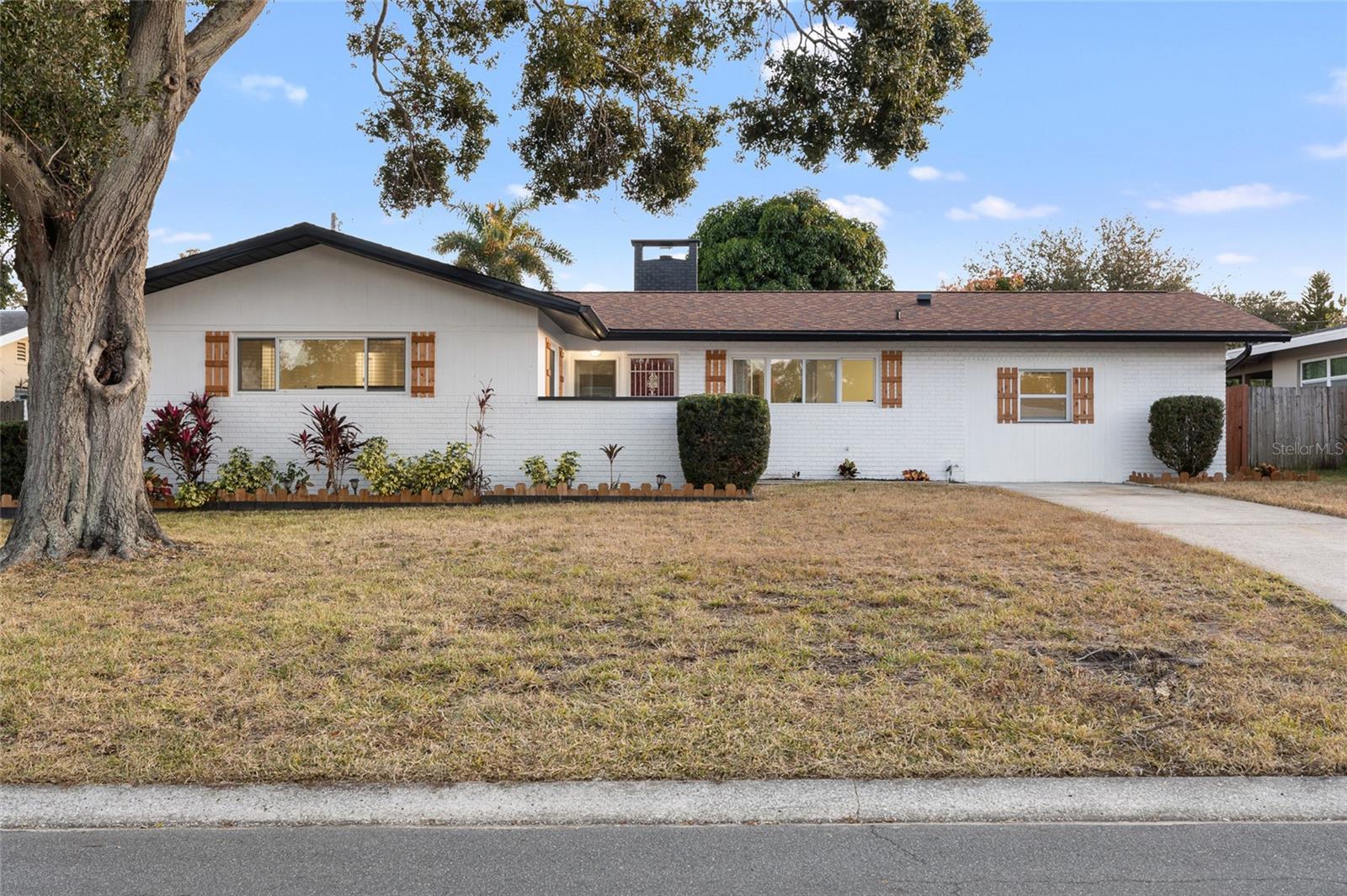 Image 2 of 40 For 1711 Patlin Circle