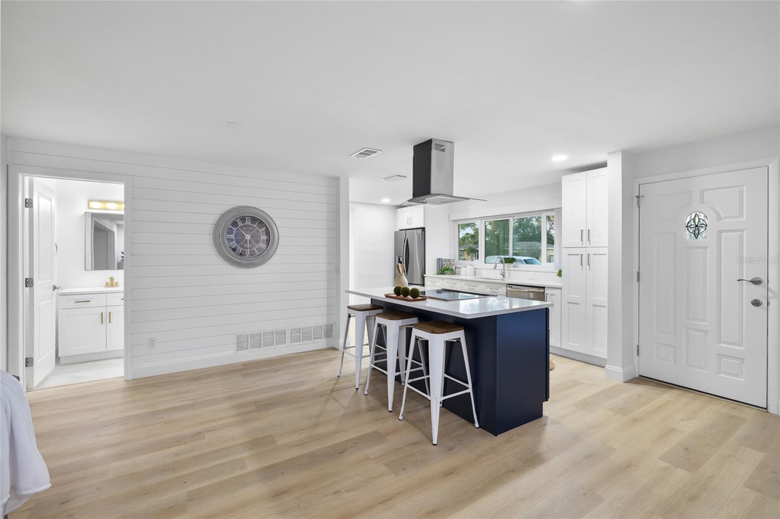 Image 4 of 40 For 1711 Patlin Circle