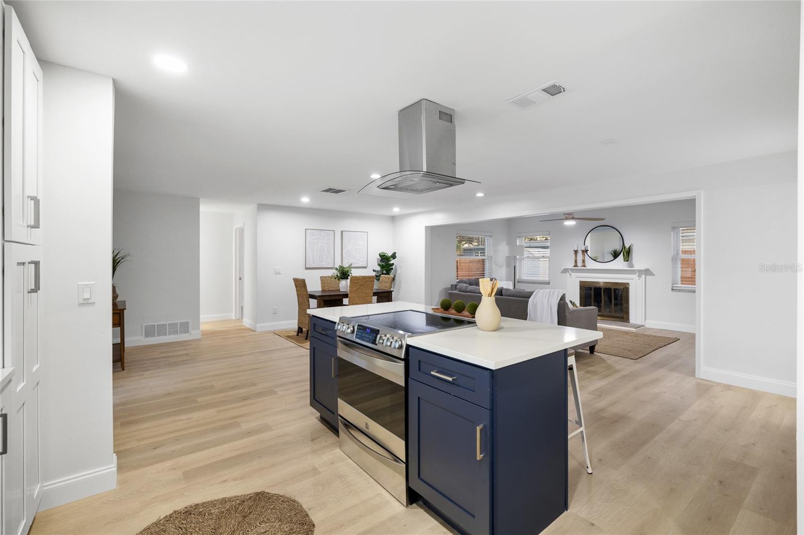 Image 8 of 40 For 1711 Patlin Circle