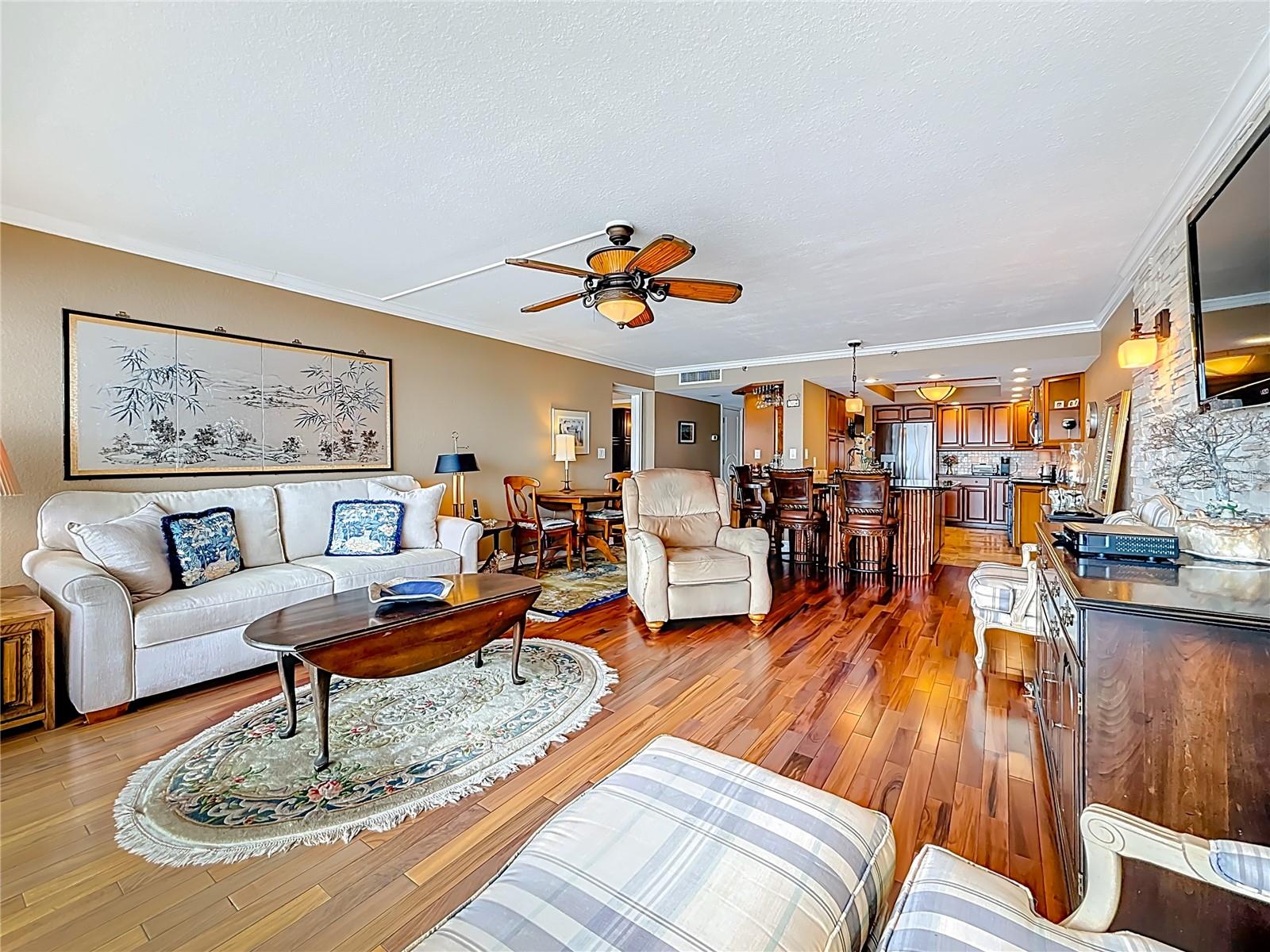 Image 27 of 90 For 2 Adalia Avenue 802