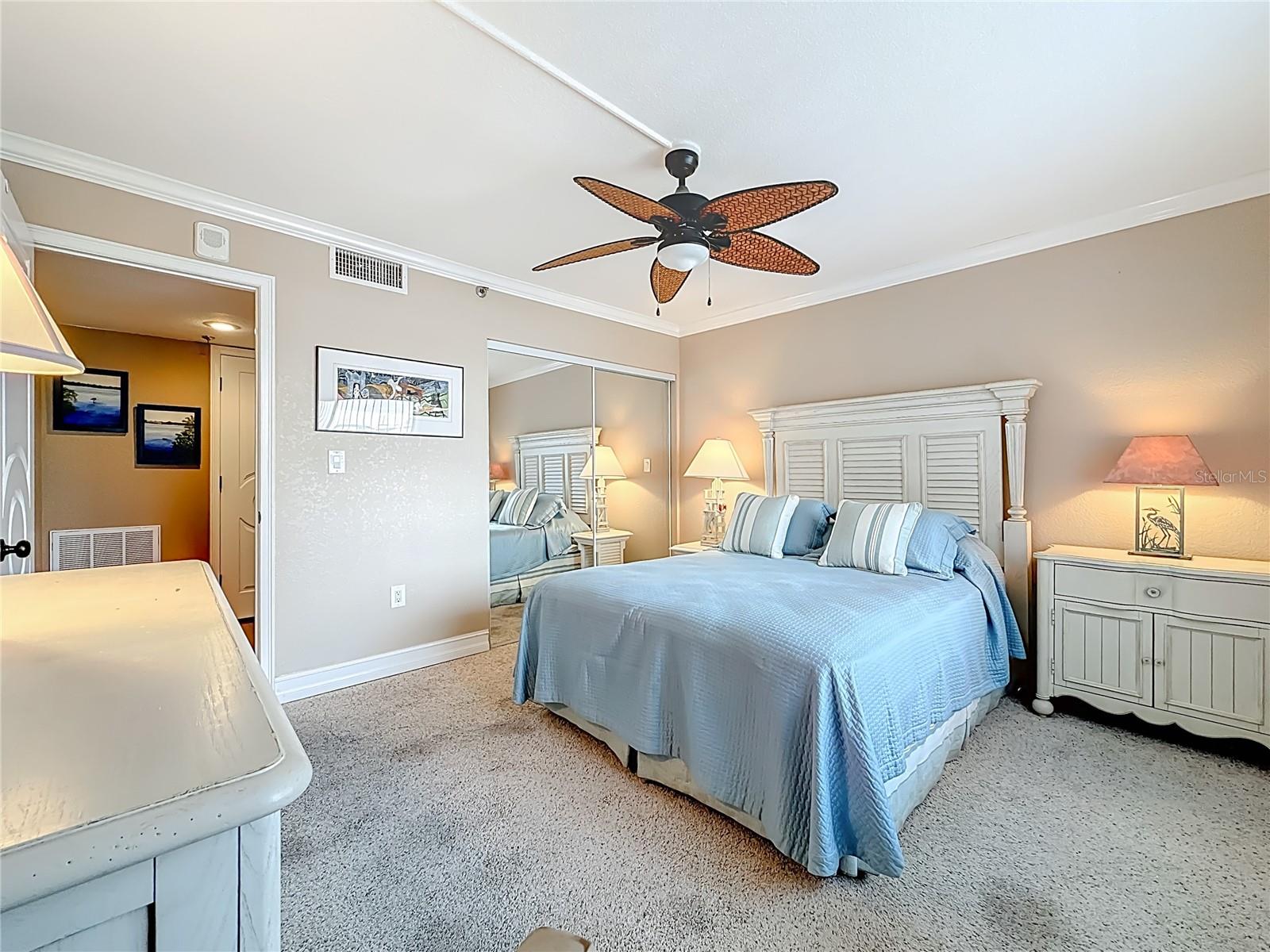 Image 39 of 90 For 2 Adalia Avenue 802