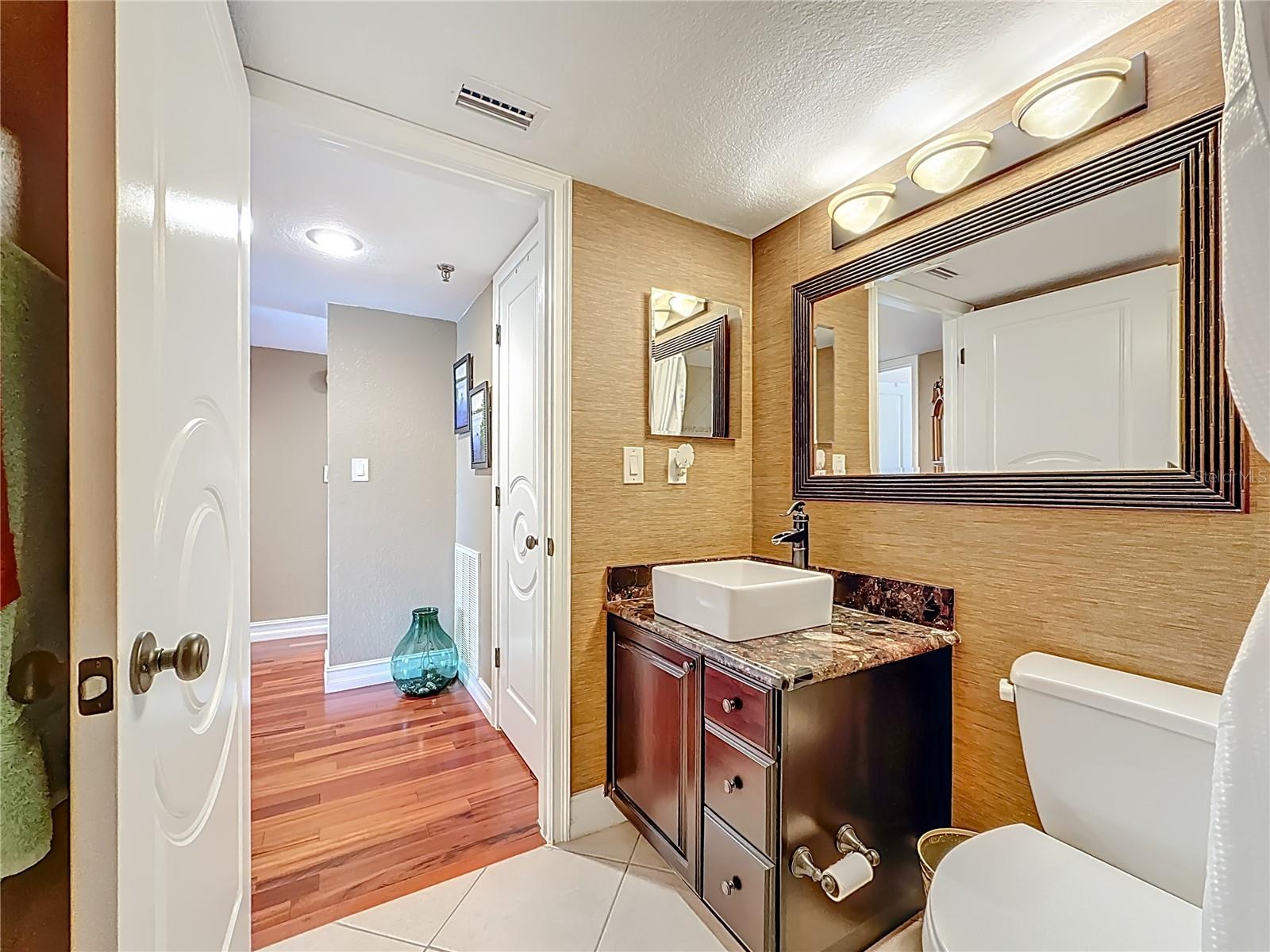 Image 43 of 90 For 2 Adalia Avenue 802