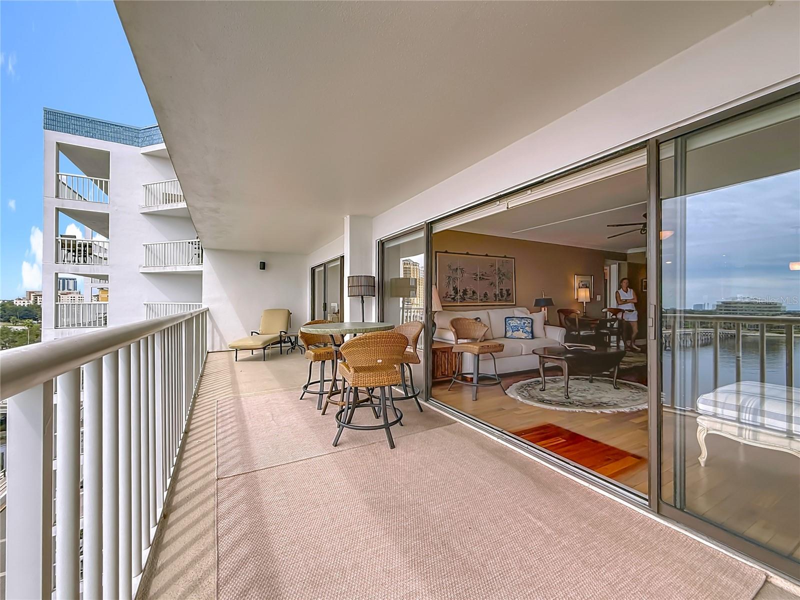 Image 53 of 90 For 2 Adalia Avenue 802