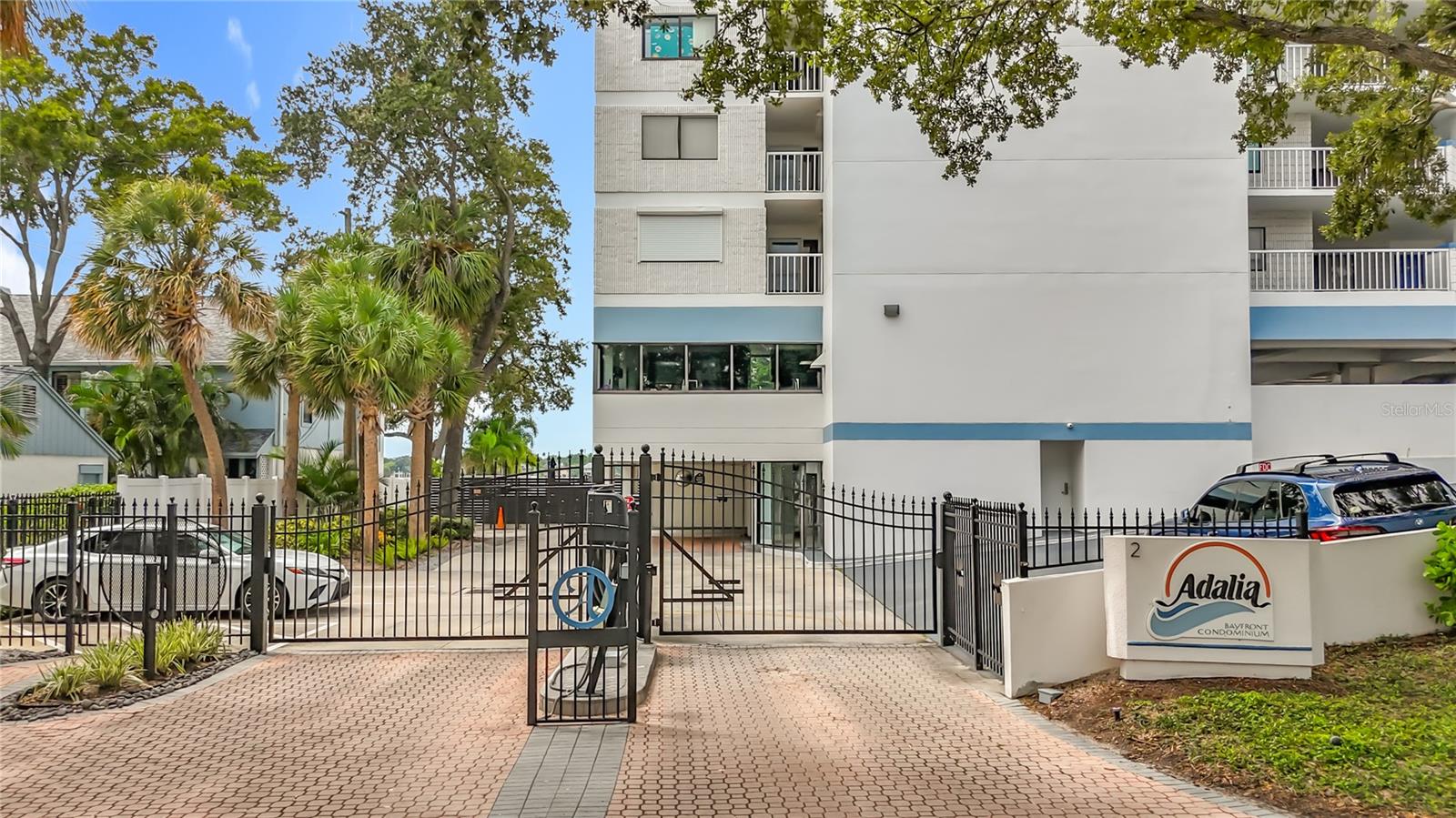 Image 58 of 90 For 2 Adalia Avenue 802