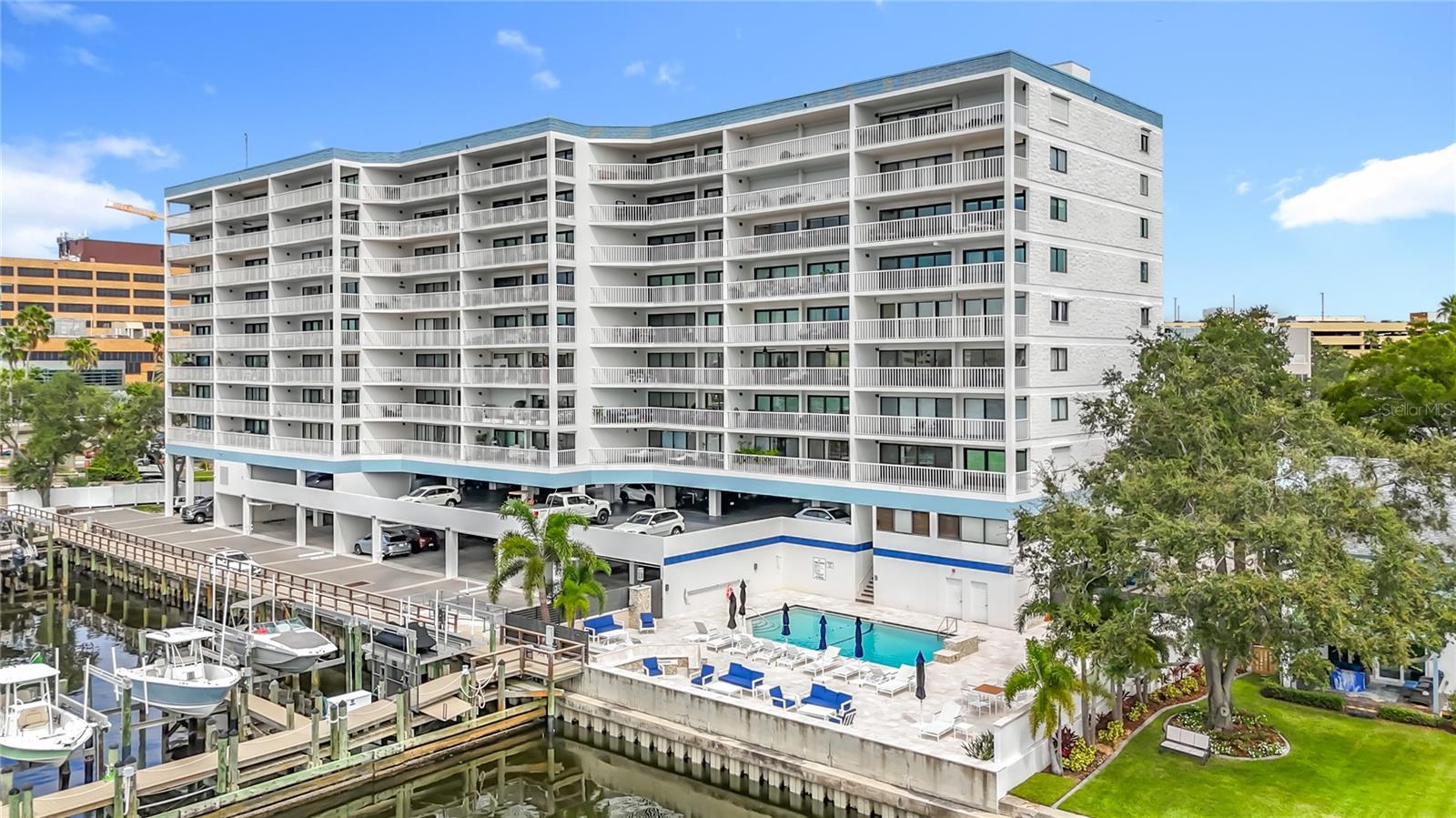 Image 63 of 90 For 2 Adalia Avenue 802