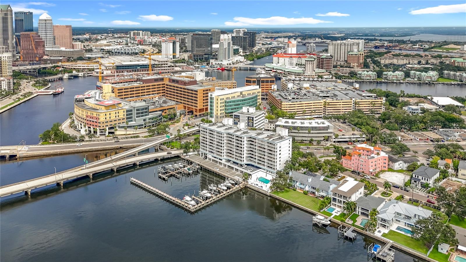 Image 79 of 90 For 2 Adalia Avenue 802