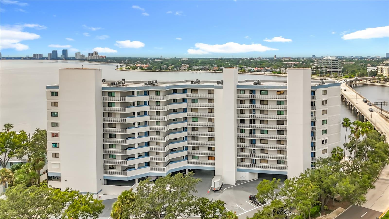 Image 86 of 90 For 2 Adalia Avenue 802