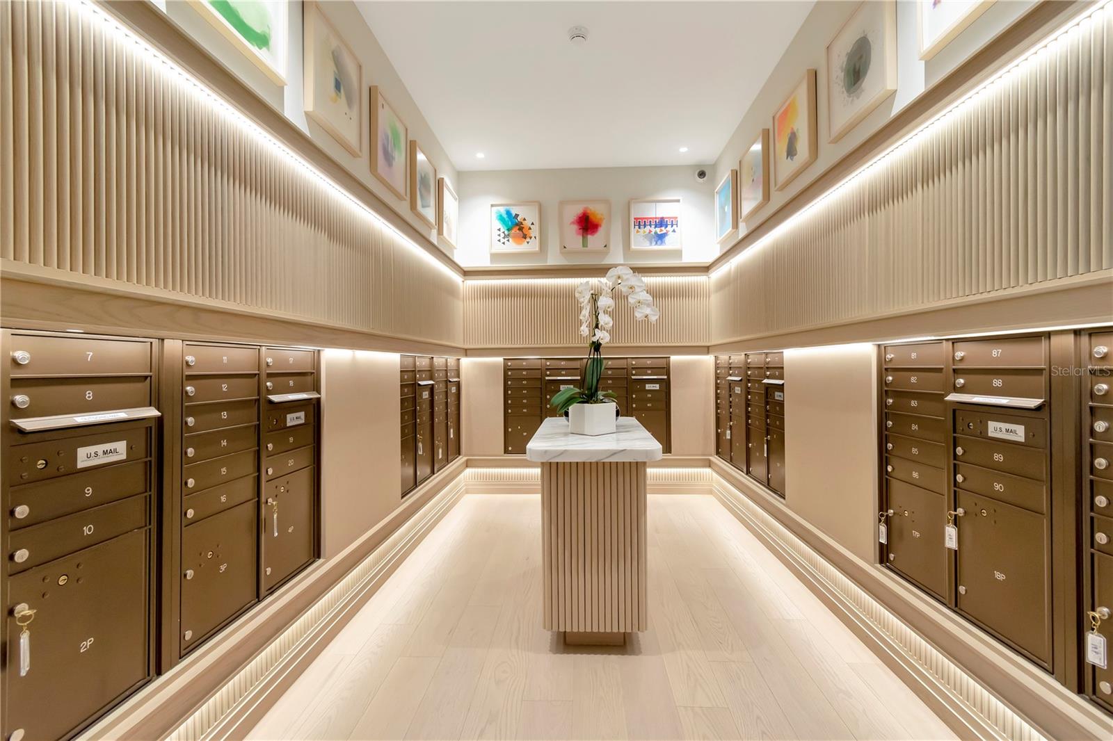 Image 71 of 100 For 2912 Santiago Street 804