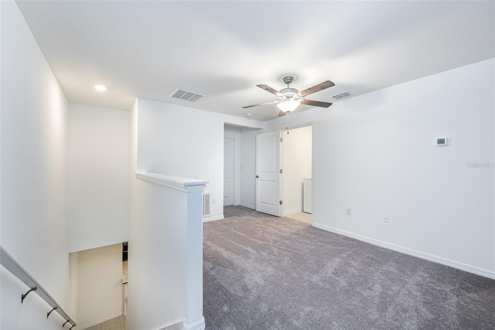 Image 12 of 29 For 14348 Editors Note Street