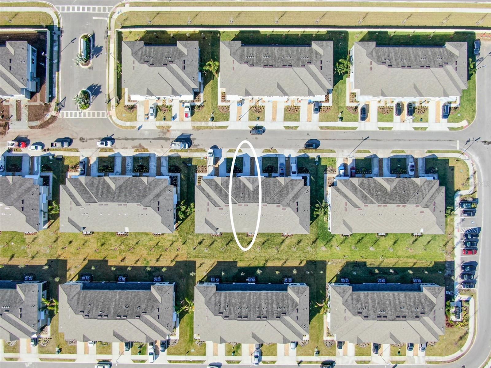 Image 27 of 29 For 14348 Editors Note Street