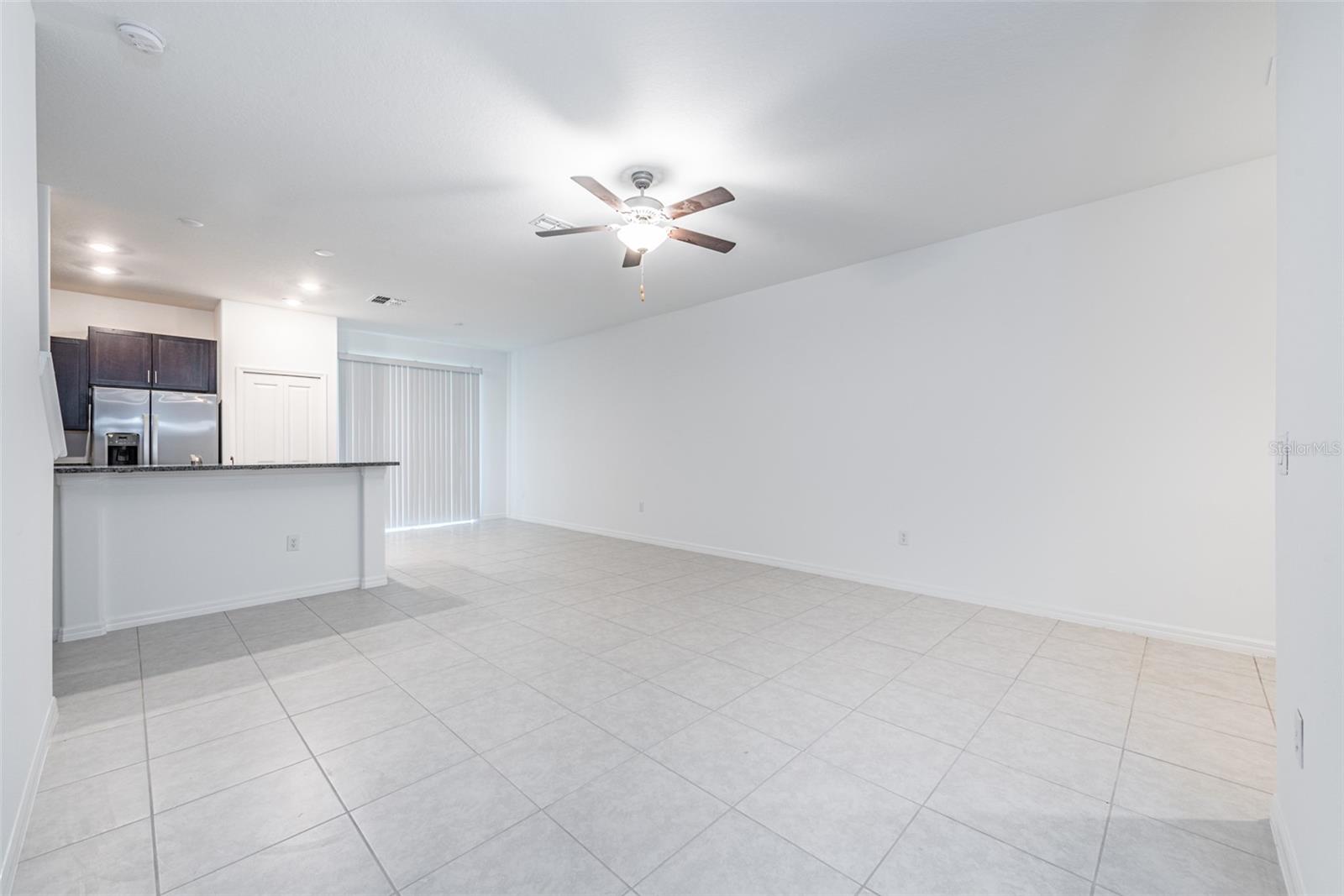 Image 9 of 29 For 14348 Editors Note Street